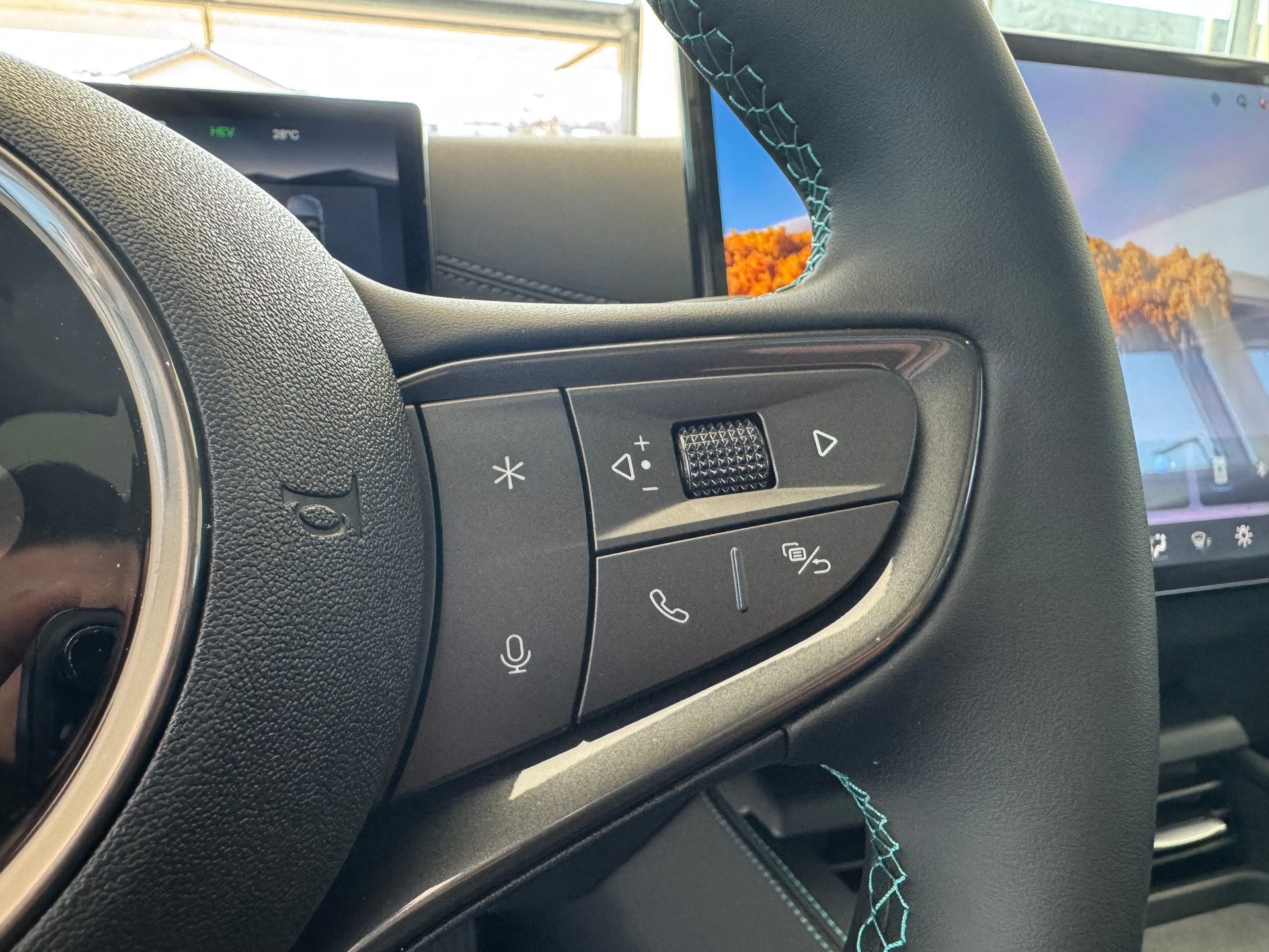 BYD Seal 6 DM-i Touring Comfort-image-13