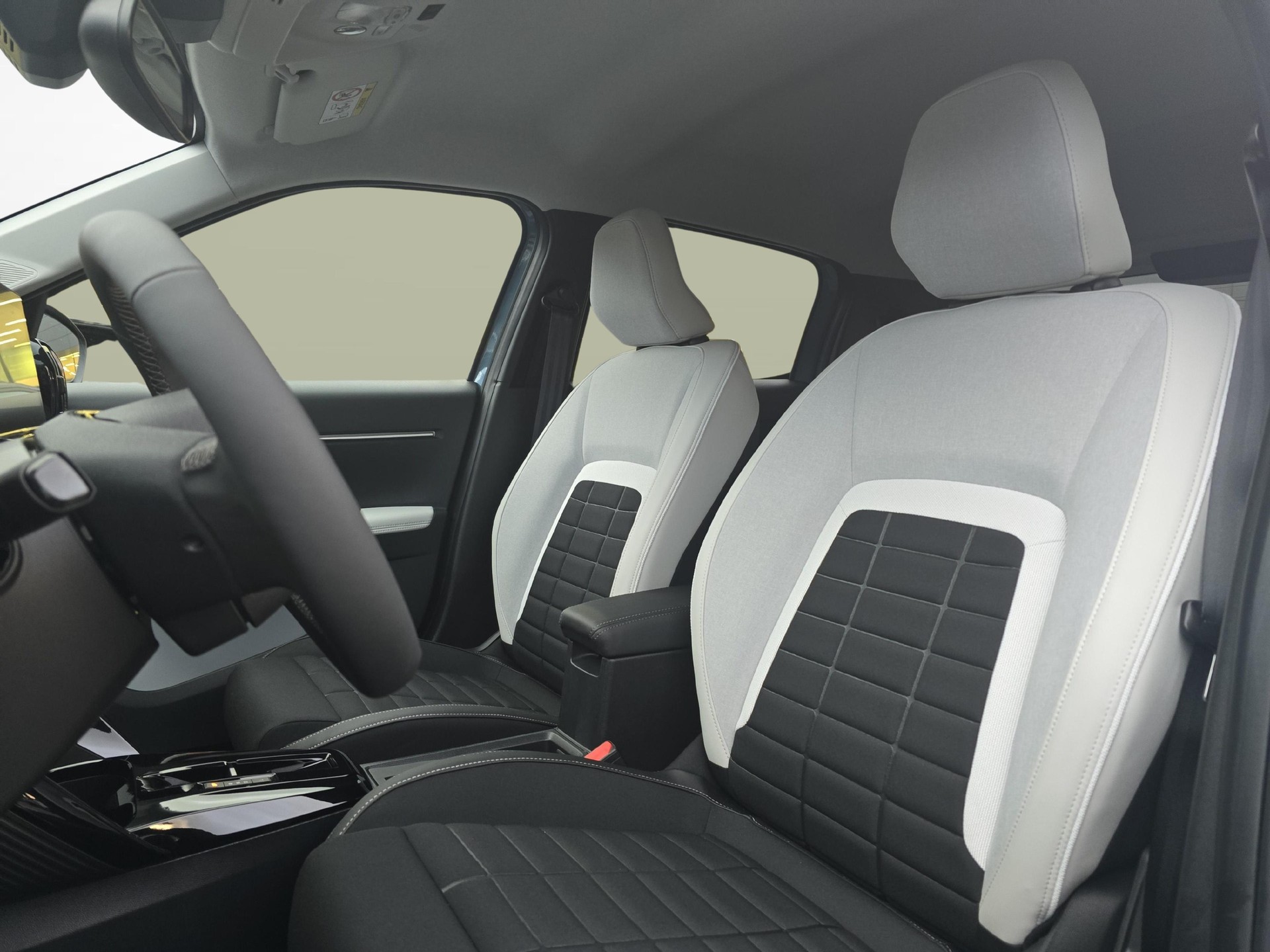 CITROEN C3 1.2 Hybrid Max-image-3