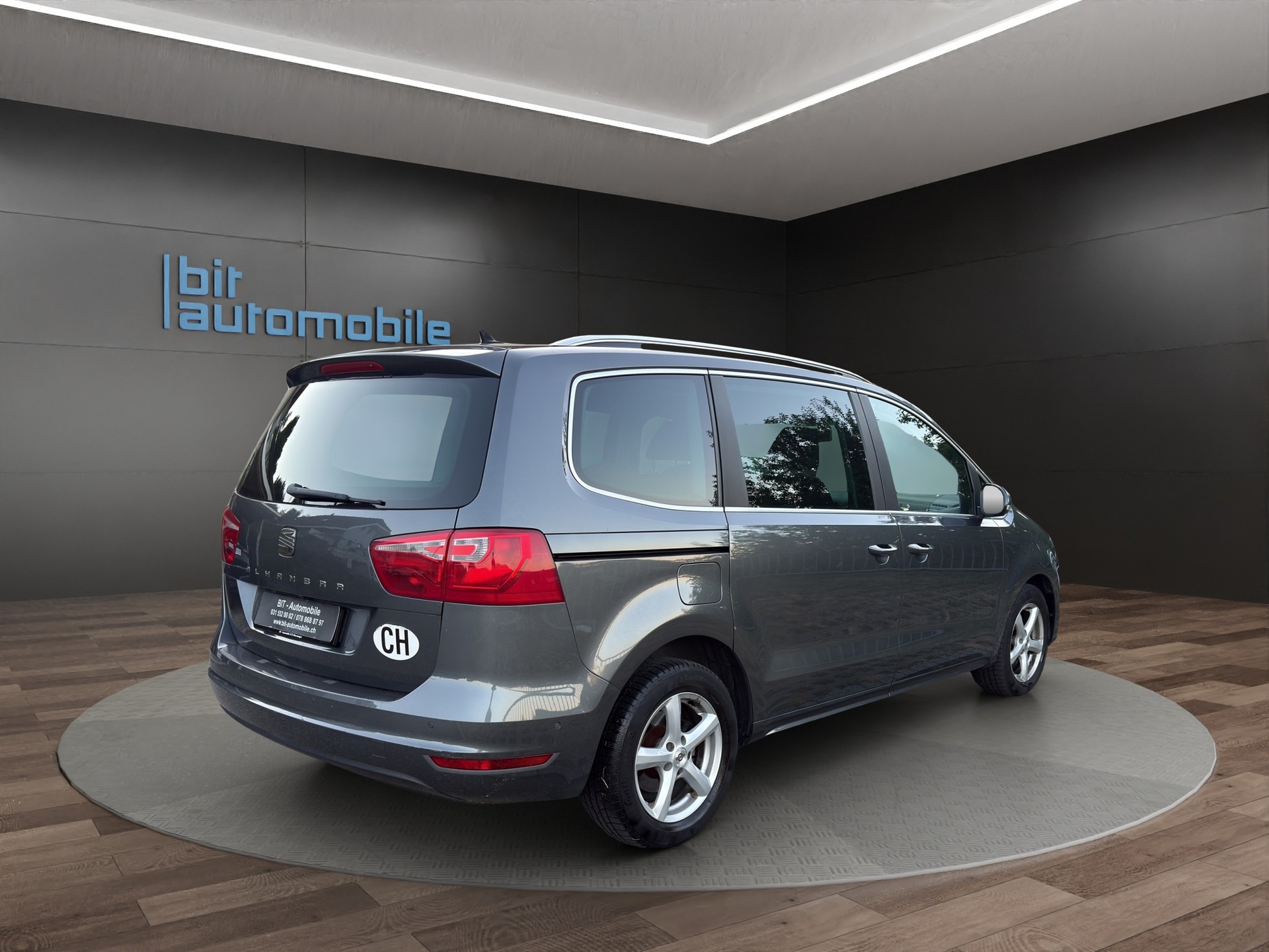 SEAT Alhambra 2.0 TSI Style DSG 7Plätzer-image-7