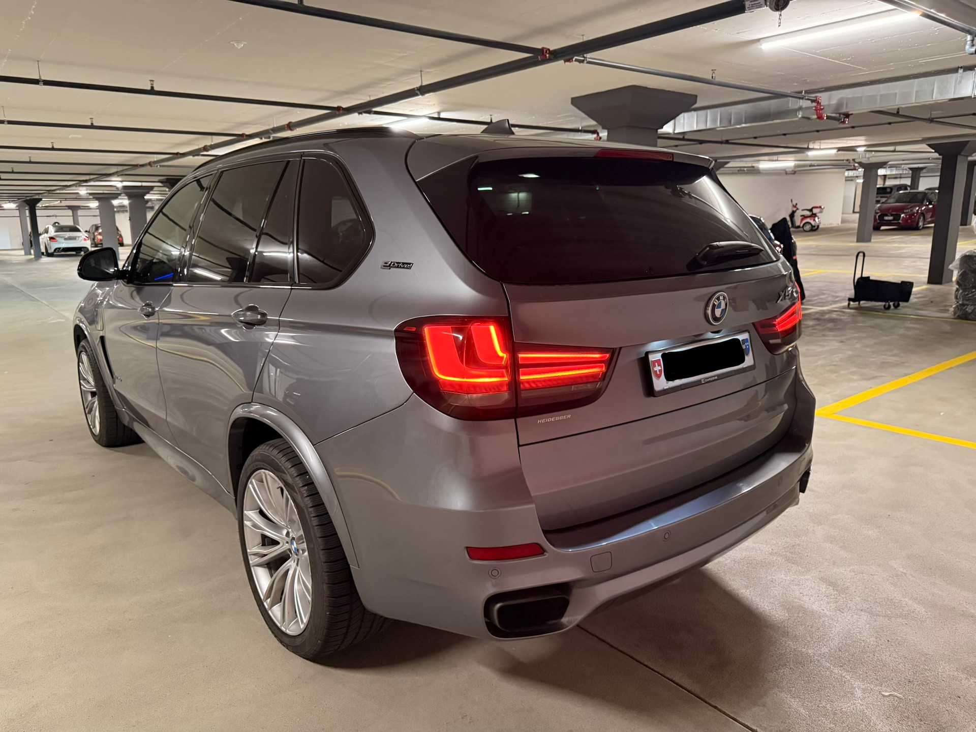 BMW BMW X5 xDrive40e-image-3