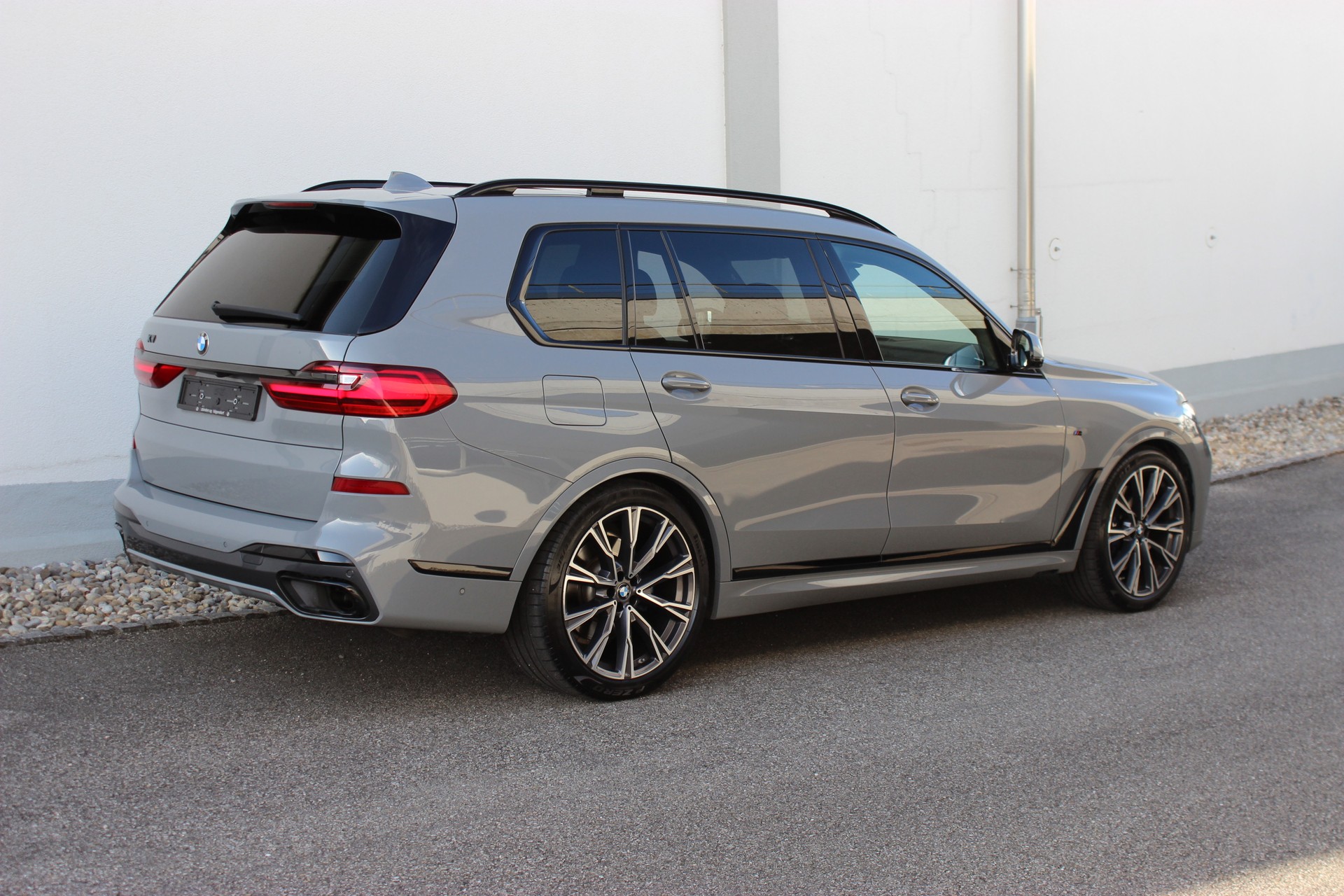 BMW X7 xDrive 48V 40d M Sport BOWERS & WILKINS Individual *NARDOGRAU*-image-5