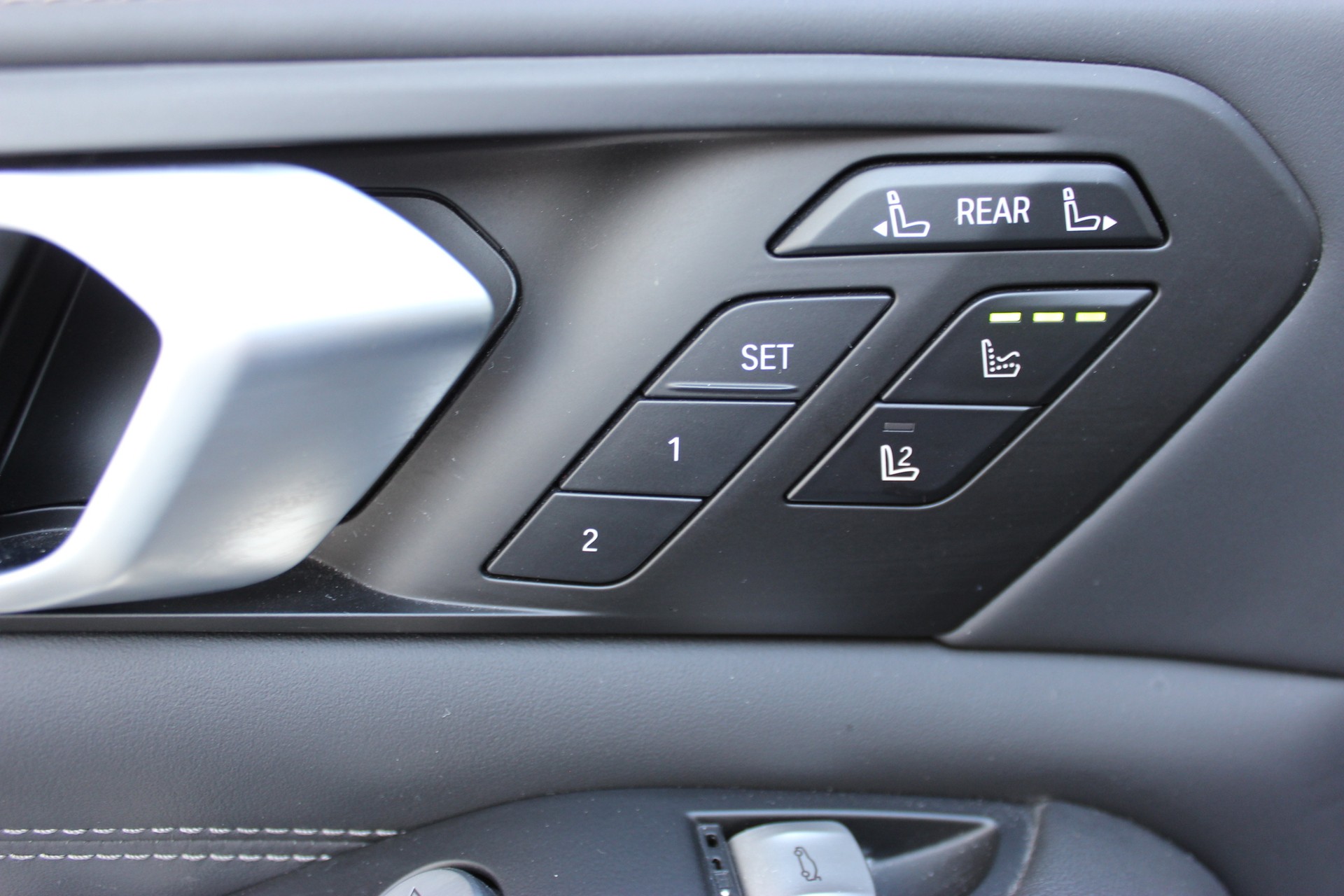BMW X7 xDrive 48V 40d M Sport BOWERS & WILKINS Individual *NARDOGRAU*-image-9