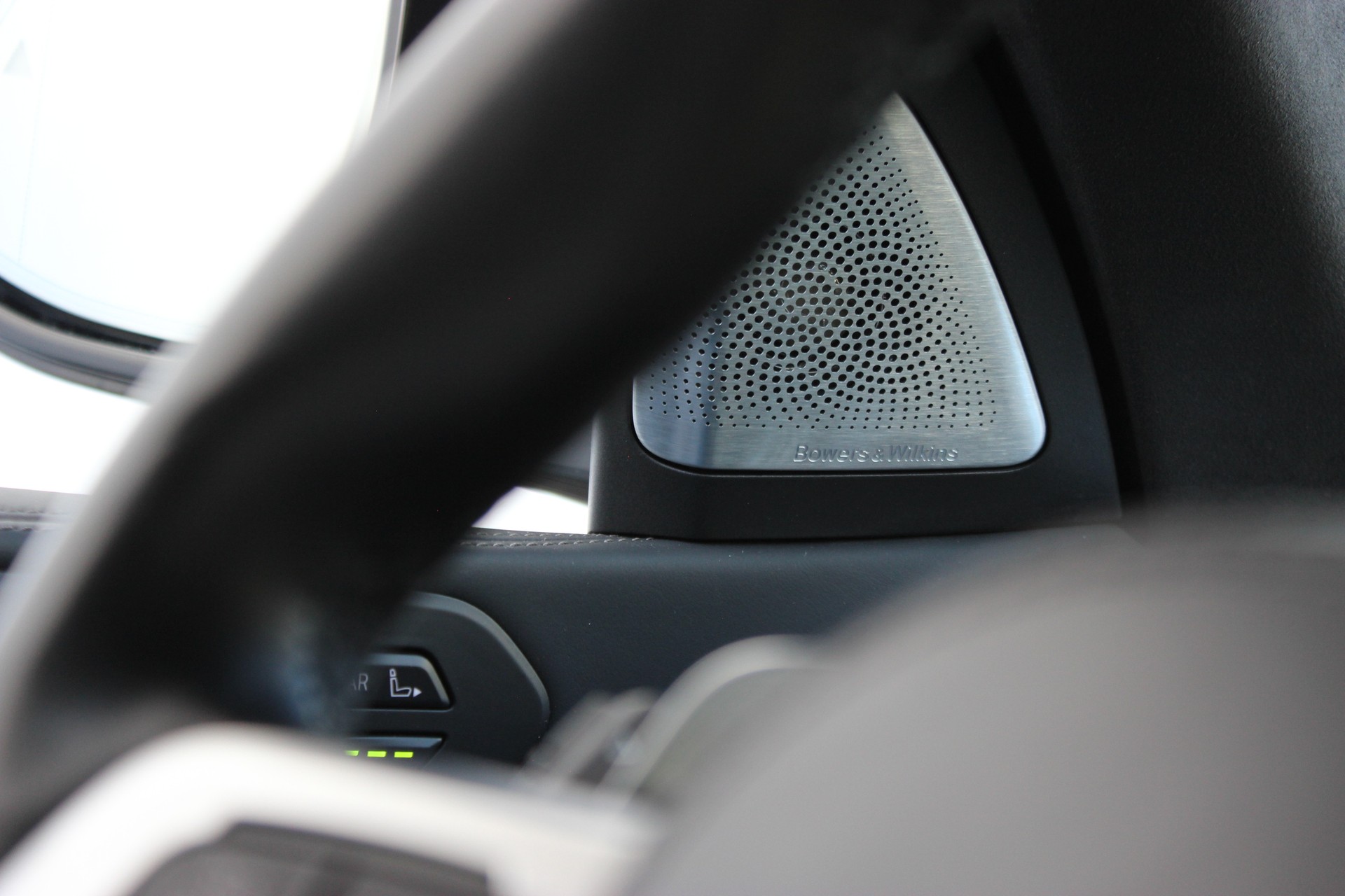BMW X7 xDrive 48V 40d M Sport BOWERS & WILKINS Individual *NARDOGRAU*-image-13