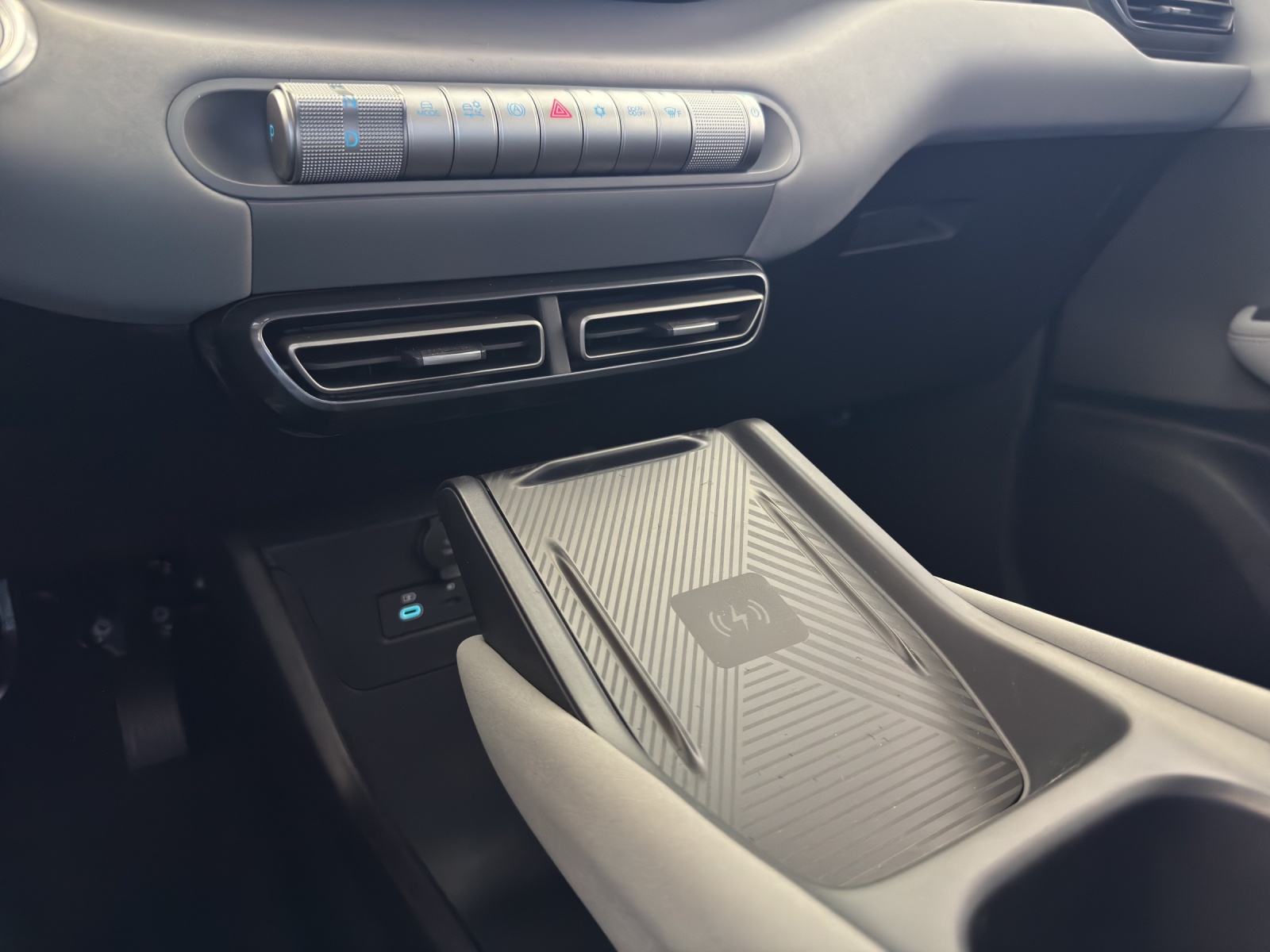 BYD Dolphin Surf Comfort-image-10