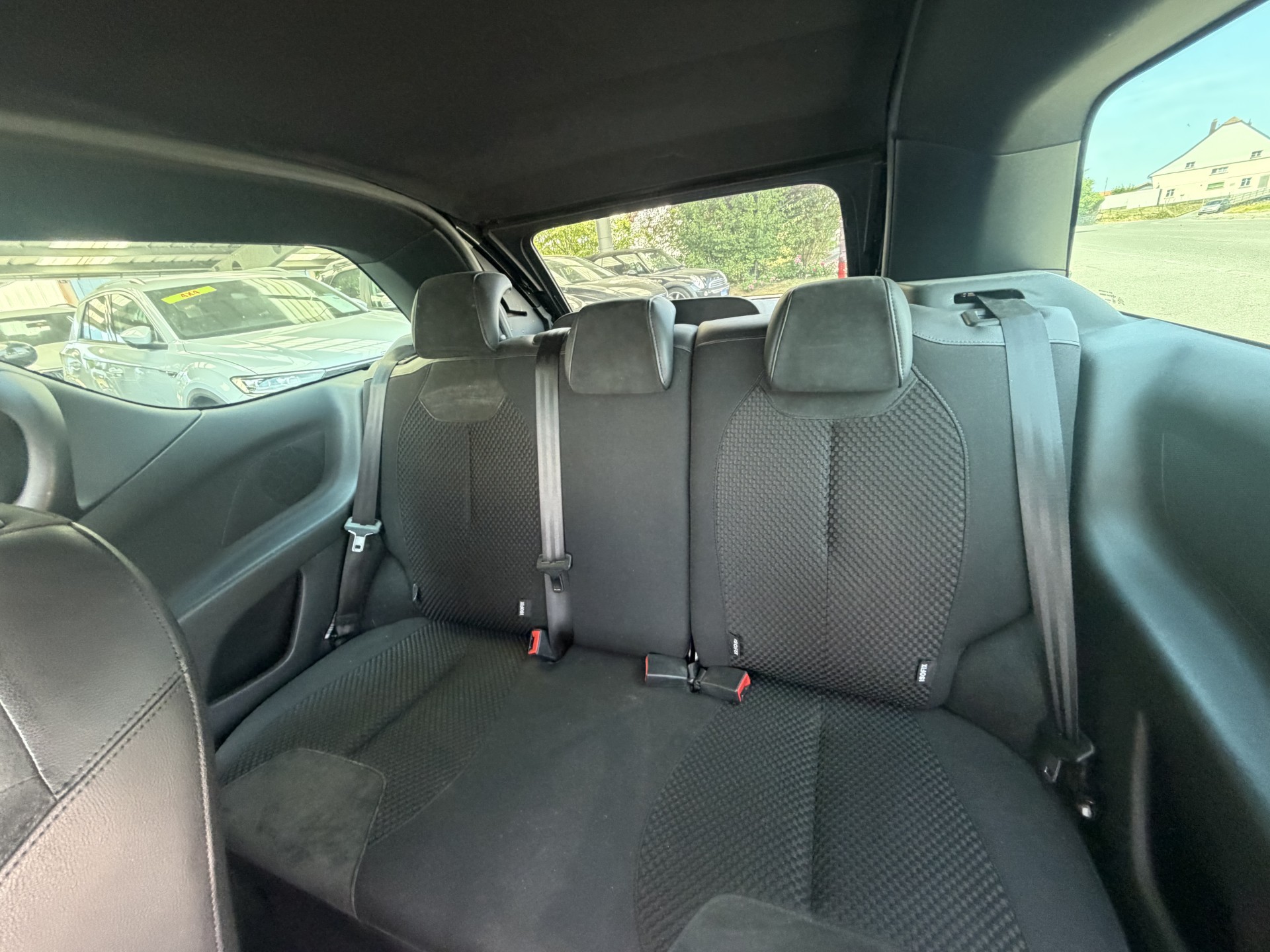 DS AUTOMOBILES DS3 Cabrio 1.6 VTi SO Chic Automatic-image-9