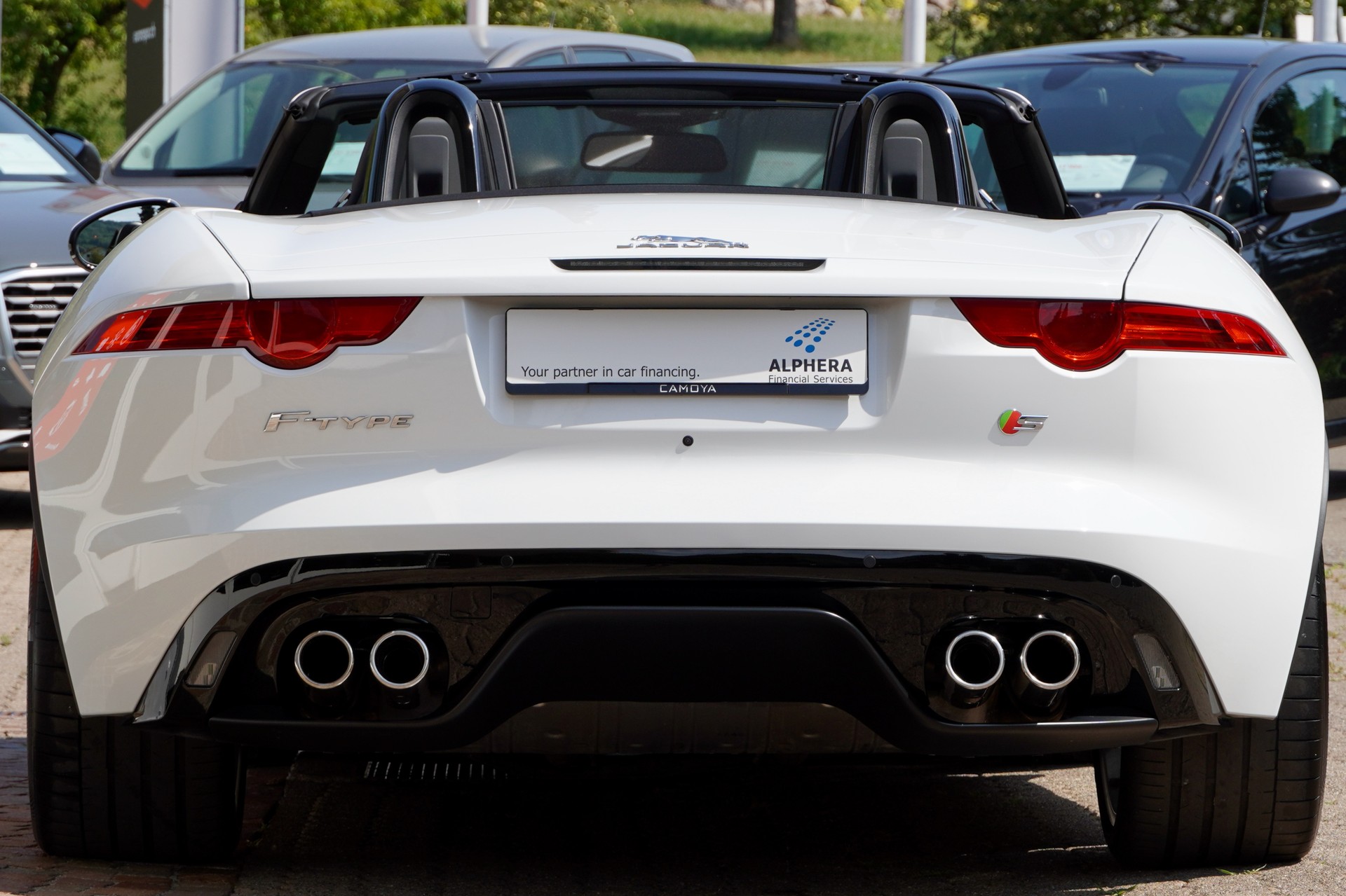 JAGUAR F-Type Convertible S 5.0 V8 S/C-image-8