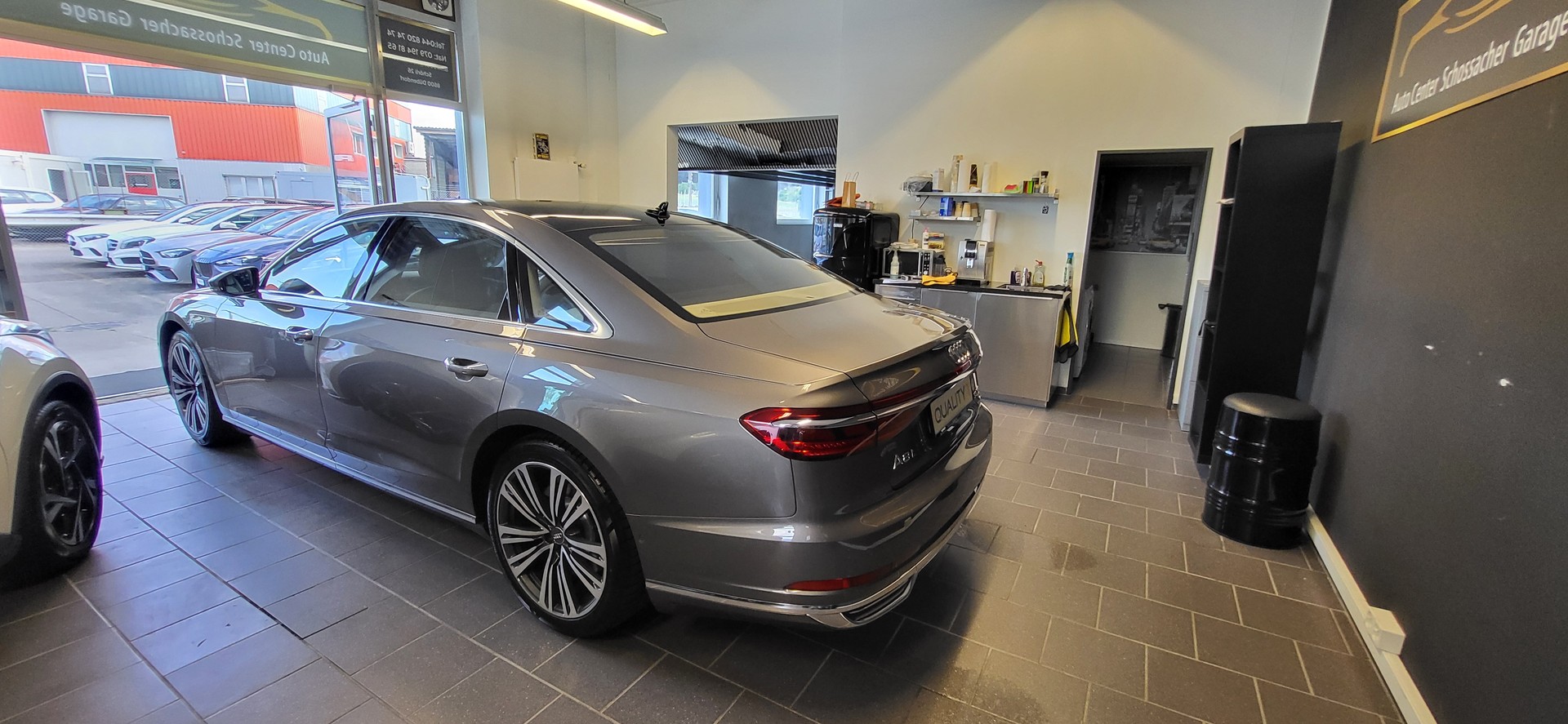 AUDI A8 55 TFSI quattro tiptronic-image-7