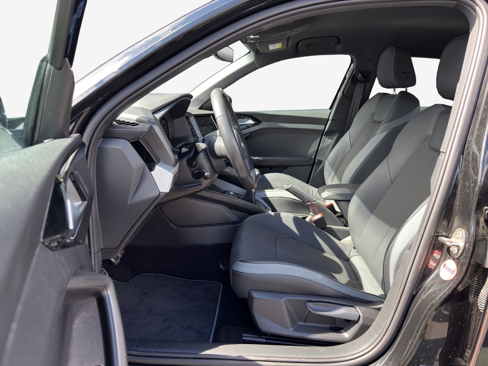 AUDI A1 City Carver30 TFSI Attraction-image-7