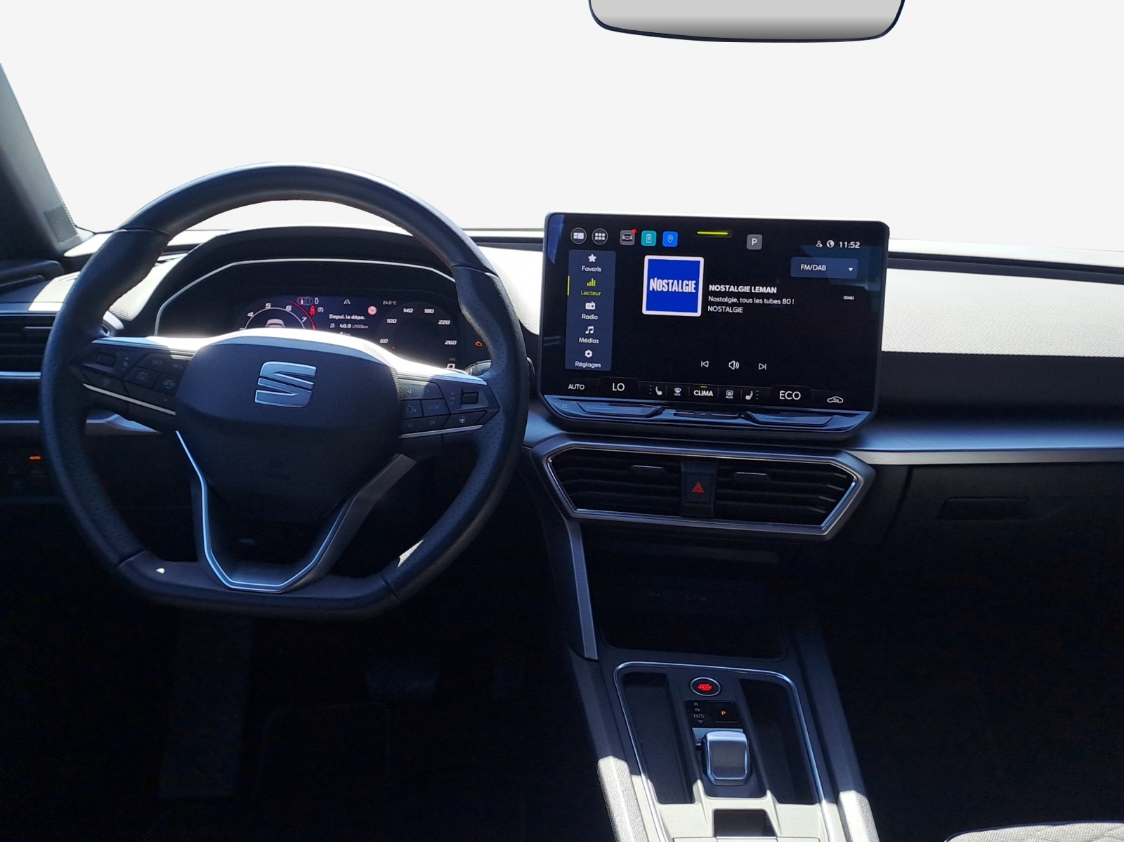 SEAT Leon ST 1.5 eHybrid pHEV DSG FR-image-9