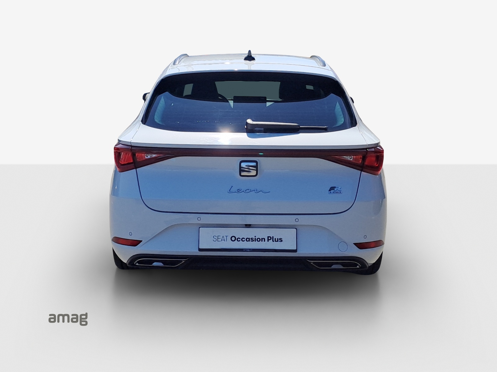 SEAT Leon ST 1.5 eHybrid pHEV DSG FR-image-4