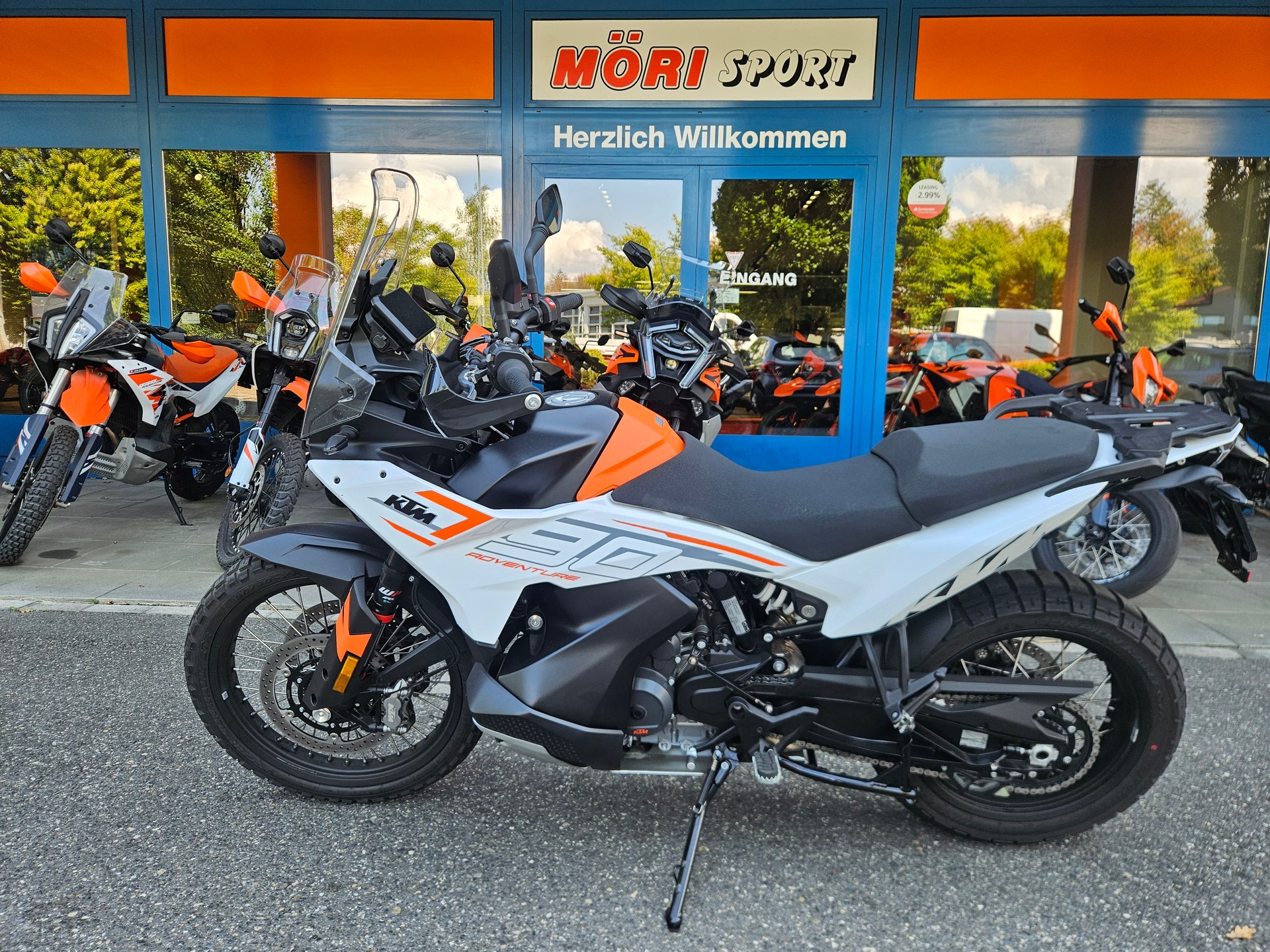 KTM 790 Adventure-showroom-element-3