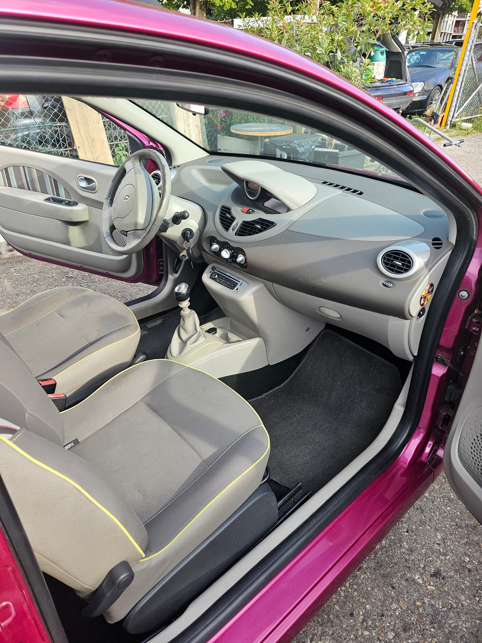 RENAULT Twingo 1.2 16V Dynamique-image-9