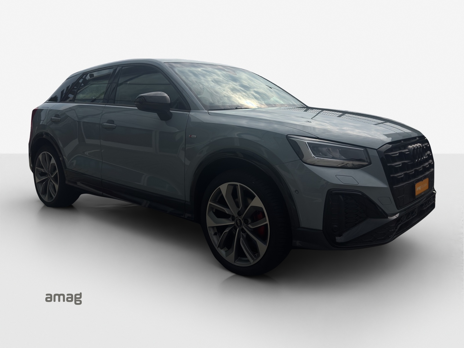 AUDI Q2 35 TFSI S line S-tronic-image-2