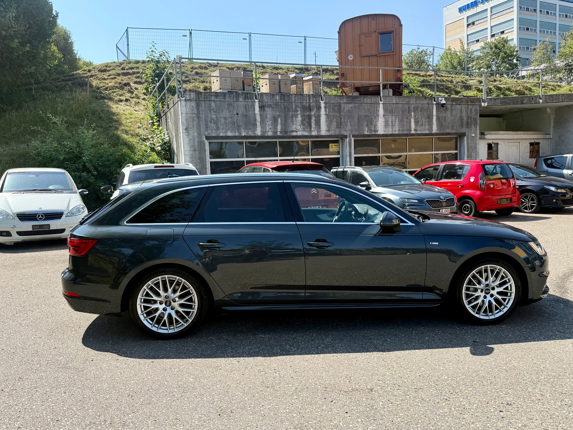 AUDI A4 Avant 2.0 TDI Sport quattro S-tronic-image-5