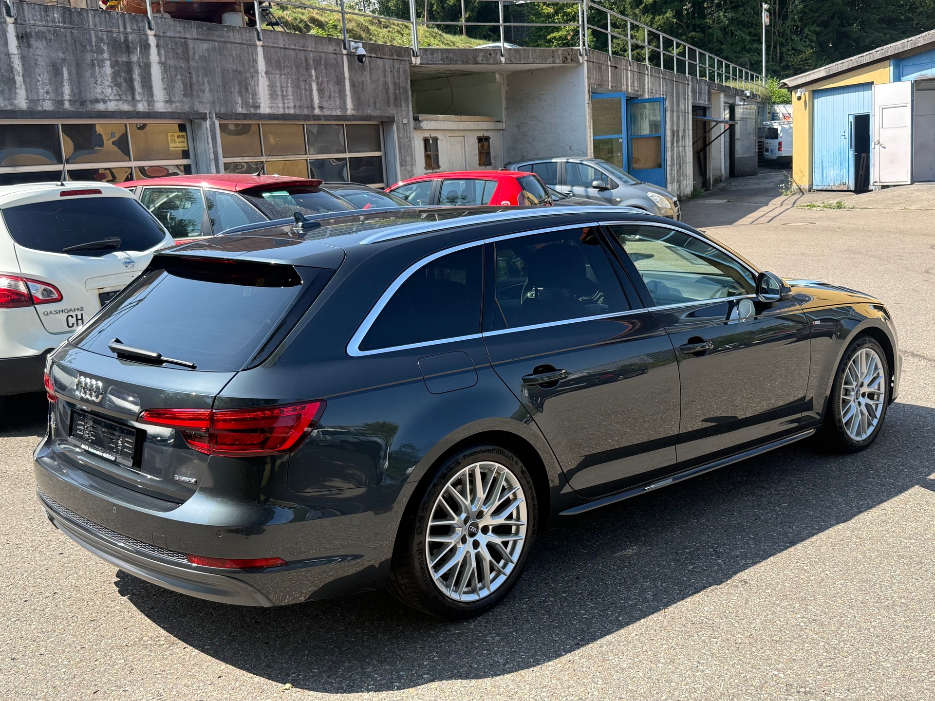 AUDI A4 Avant 2.0 TDI Sport quattro S-tronic-image-14