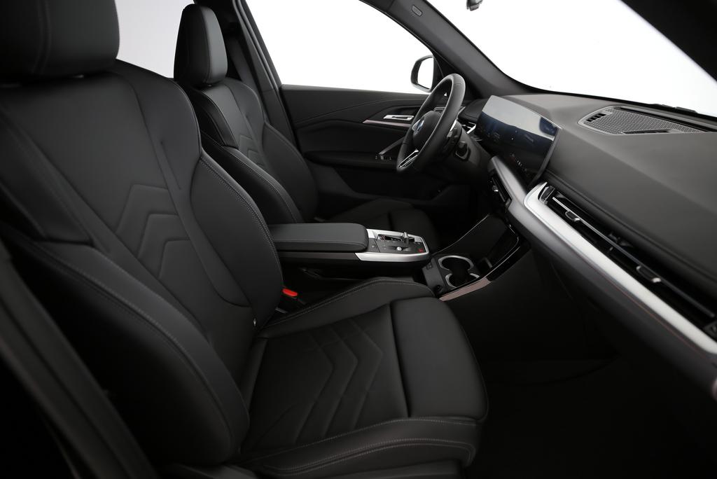 BMW X1 25e xDrive-image-15