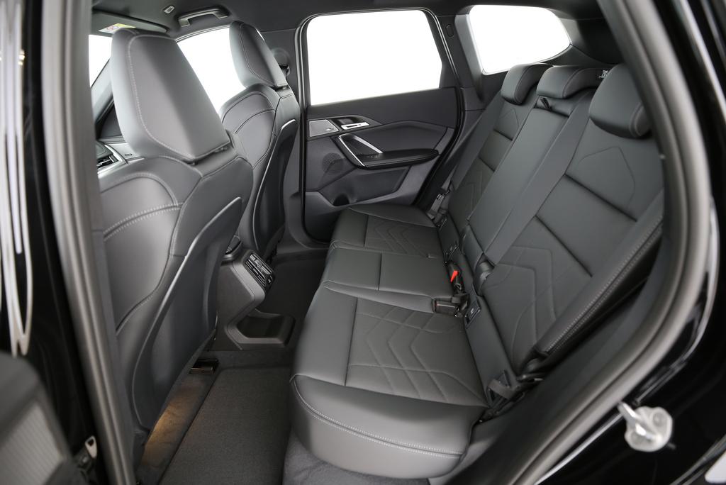 BMW X1 25e xDrive-image-14