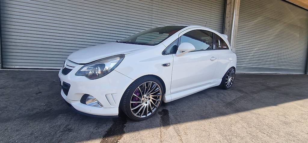 OPEL CORSA-image-1