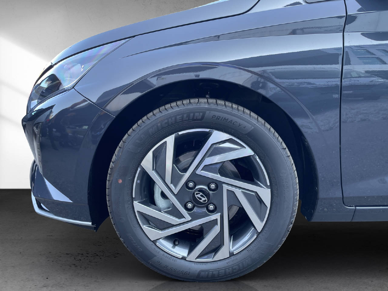 HYUNDAI i20 1.0 T-GDi Amplia Go Safety Pack MY26-image-11