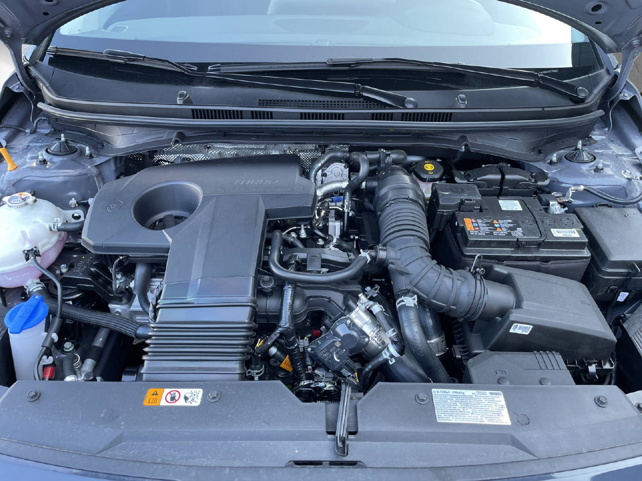 HYUNDAI i20 1.0 T-GDi Amplia Go Safety Pack MY26-image-2