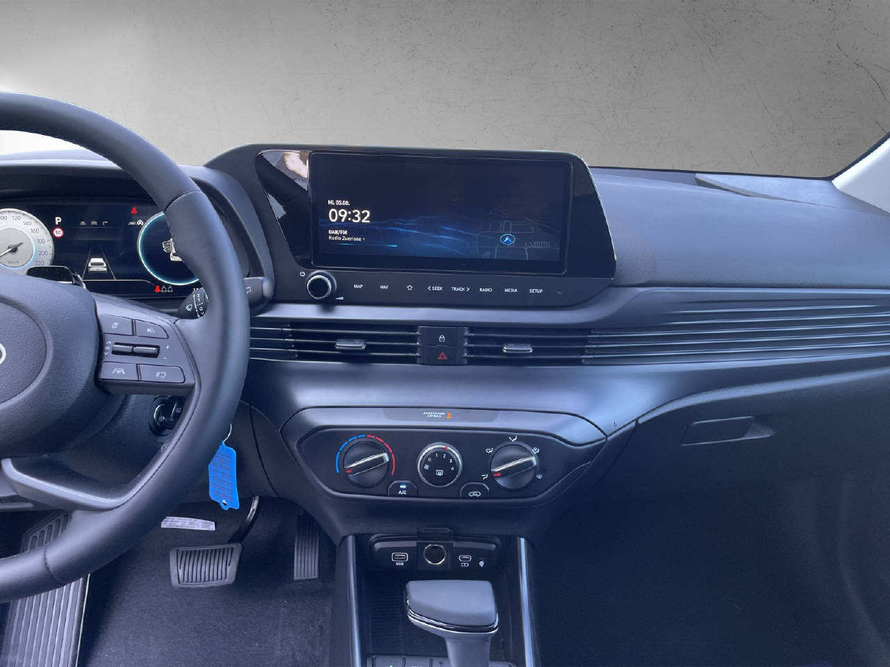 HYUNDAI i20 1.0 T-GDi Amplia Go Safety Pack MY26-image-10
