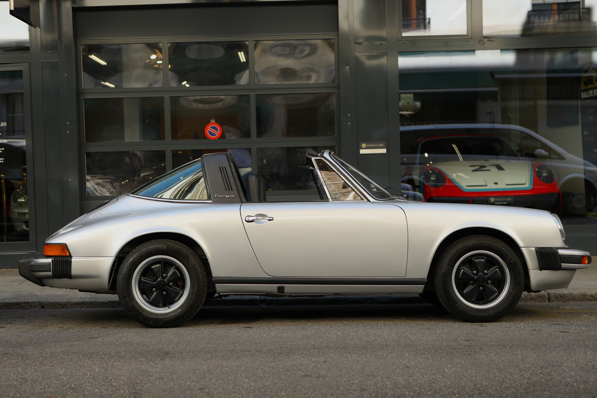 PORSCHE 911 2.7 Targa ( moteur 3.0 )-image-0
