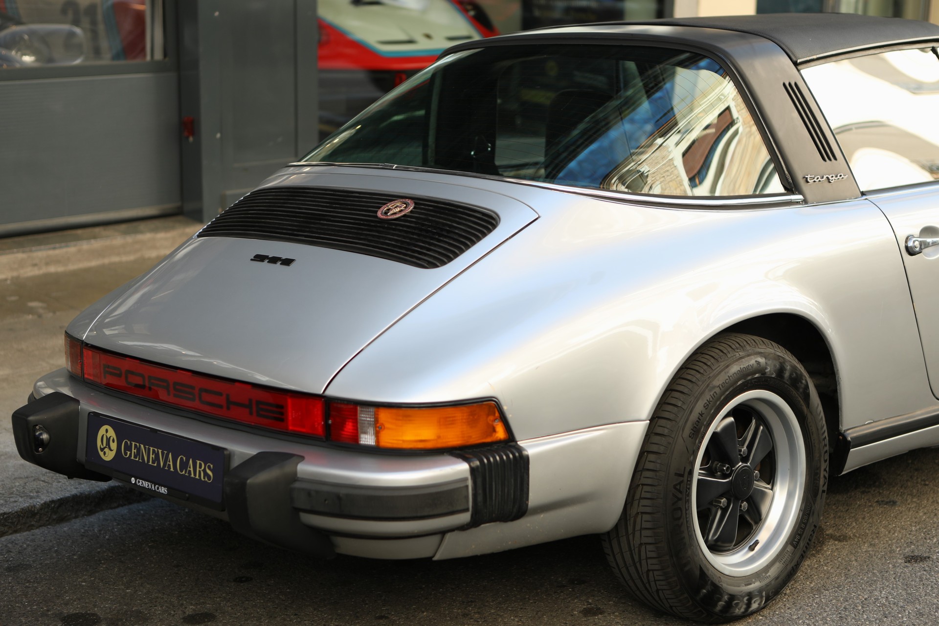 PORSCHE 911 2.7 Targa ( moteur 3.0 )-image-7