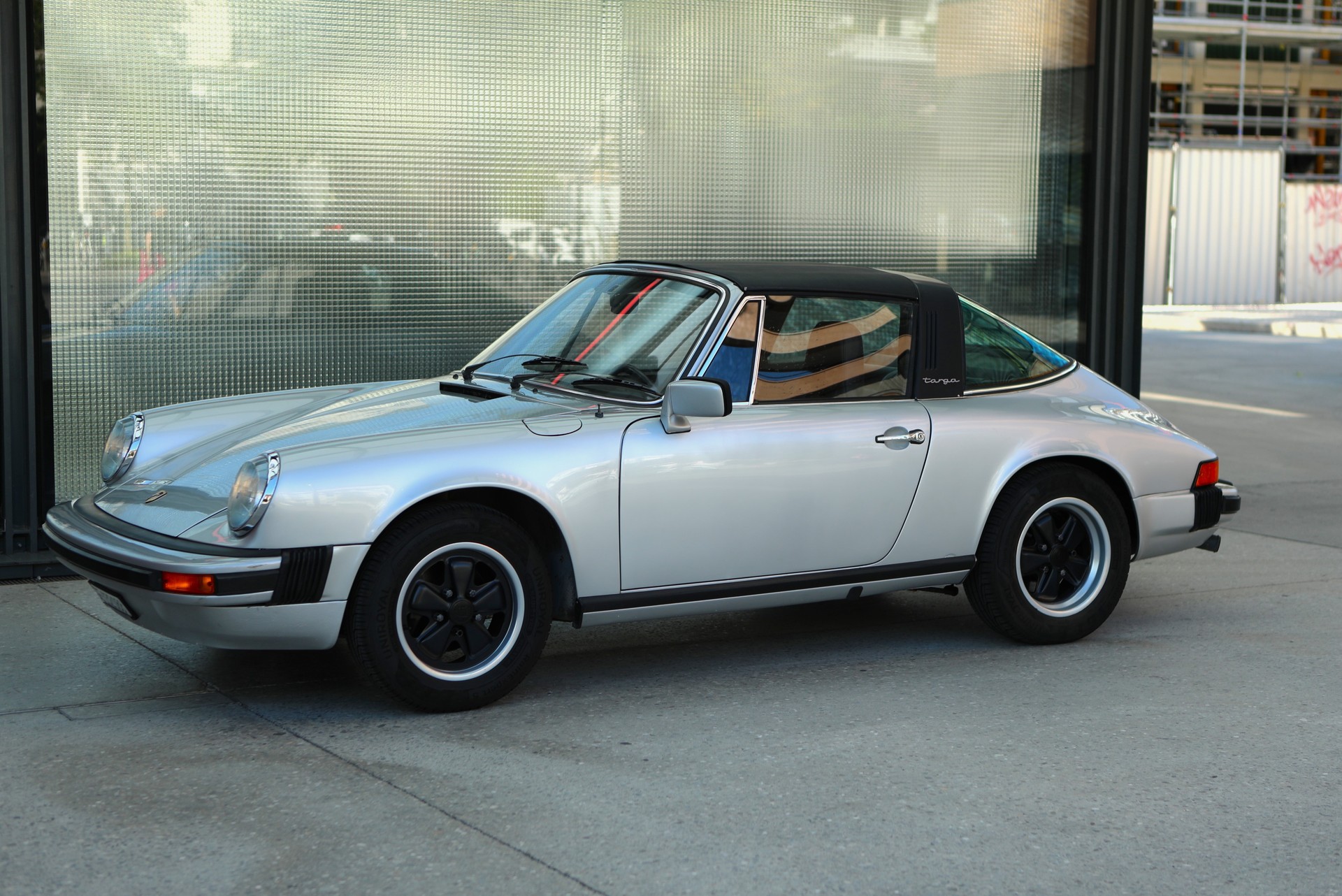 PORSCHE 911 2.7 Targa ( moteur 3.0 )-image-2
