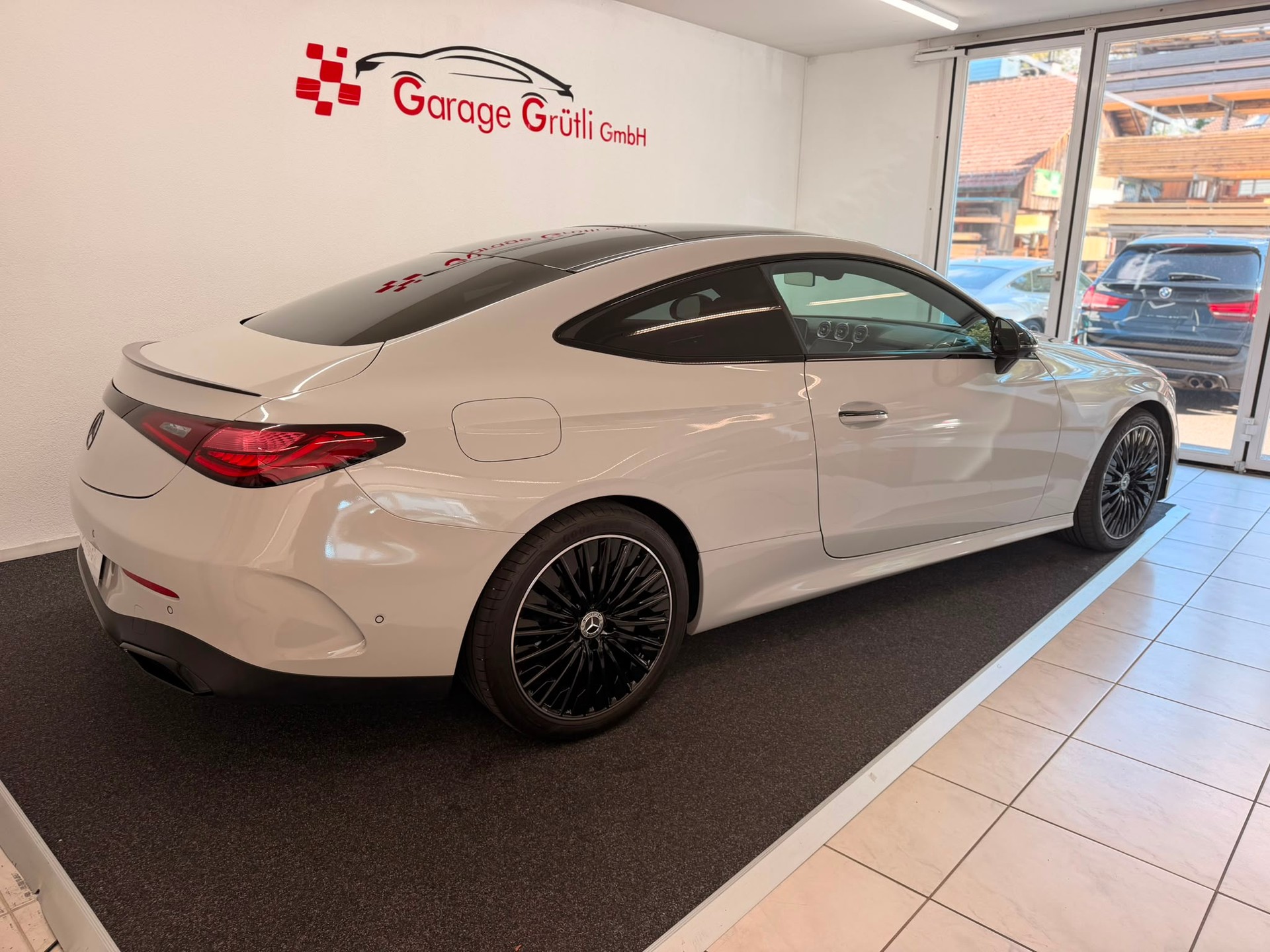MERCEDES-BENZ CLE 200 Coupé 9G-Tronic-image-3