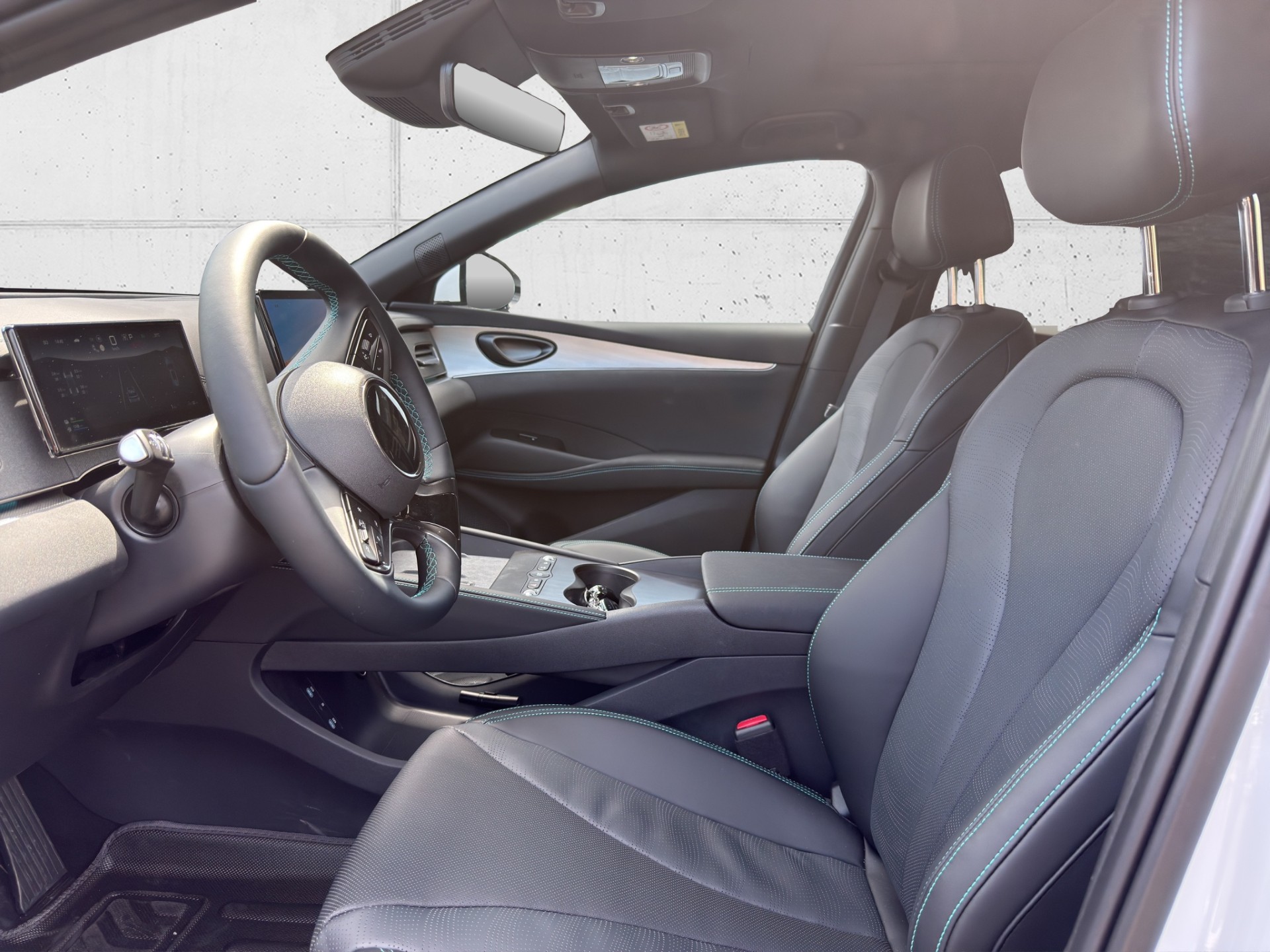 BYD Seal 6 DM-i Touring Comfort-image-8
