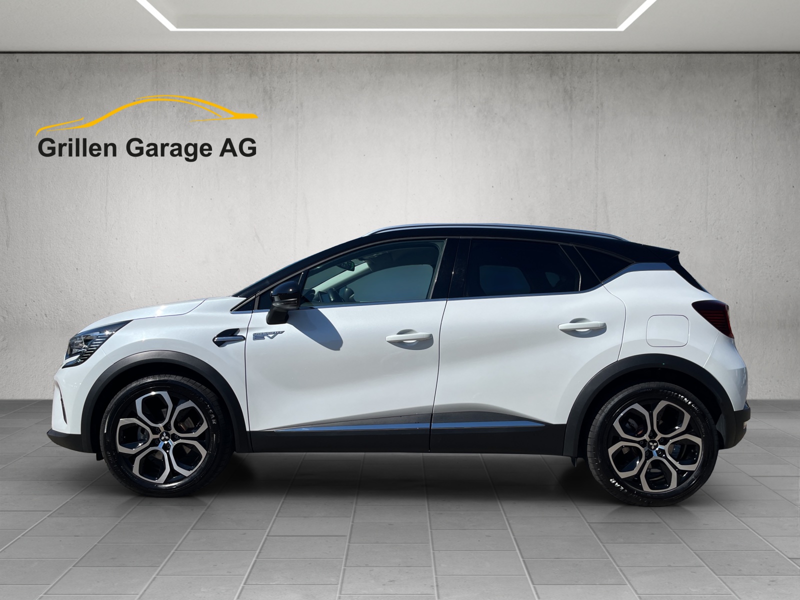 MITSUBISHI ASX 1.6 PHEV Intense-image-1