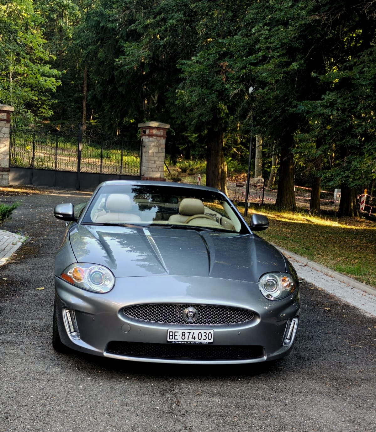 JAGUAR 5.0 V8 Portfolio-image-0