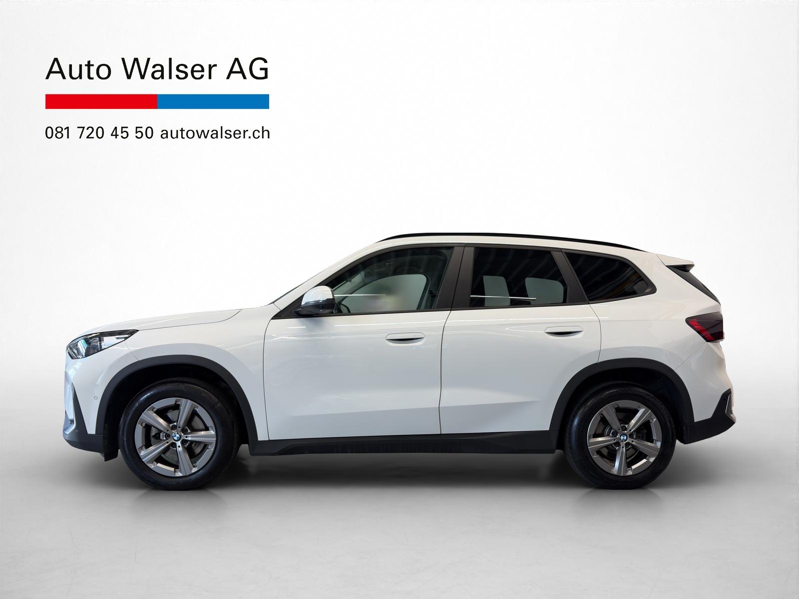 BMW X1 20d xDrive-showroom-element-1