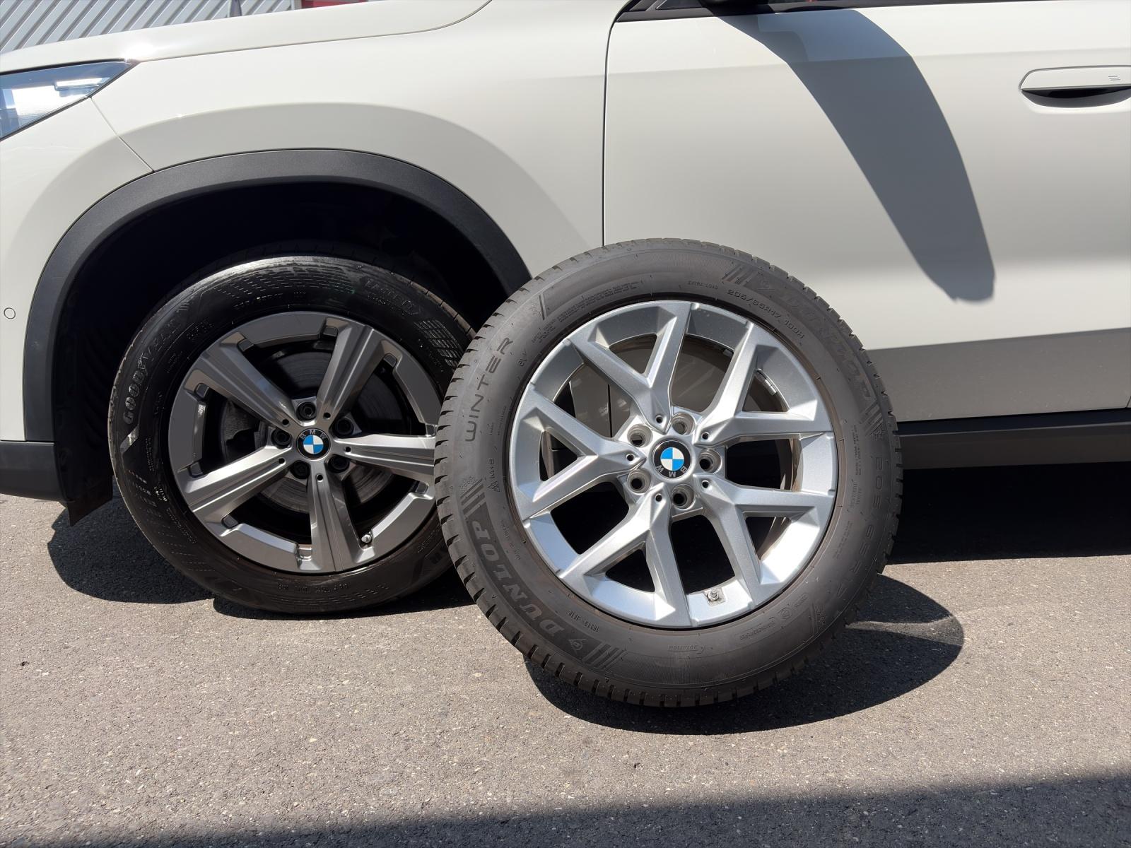 BMW X1 20d xDrive-image-19