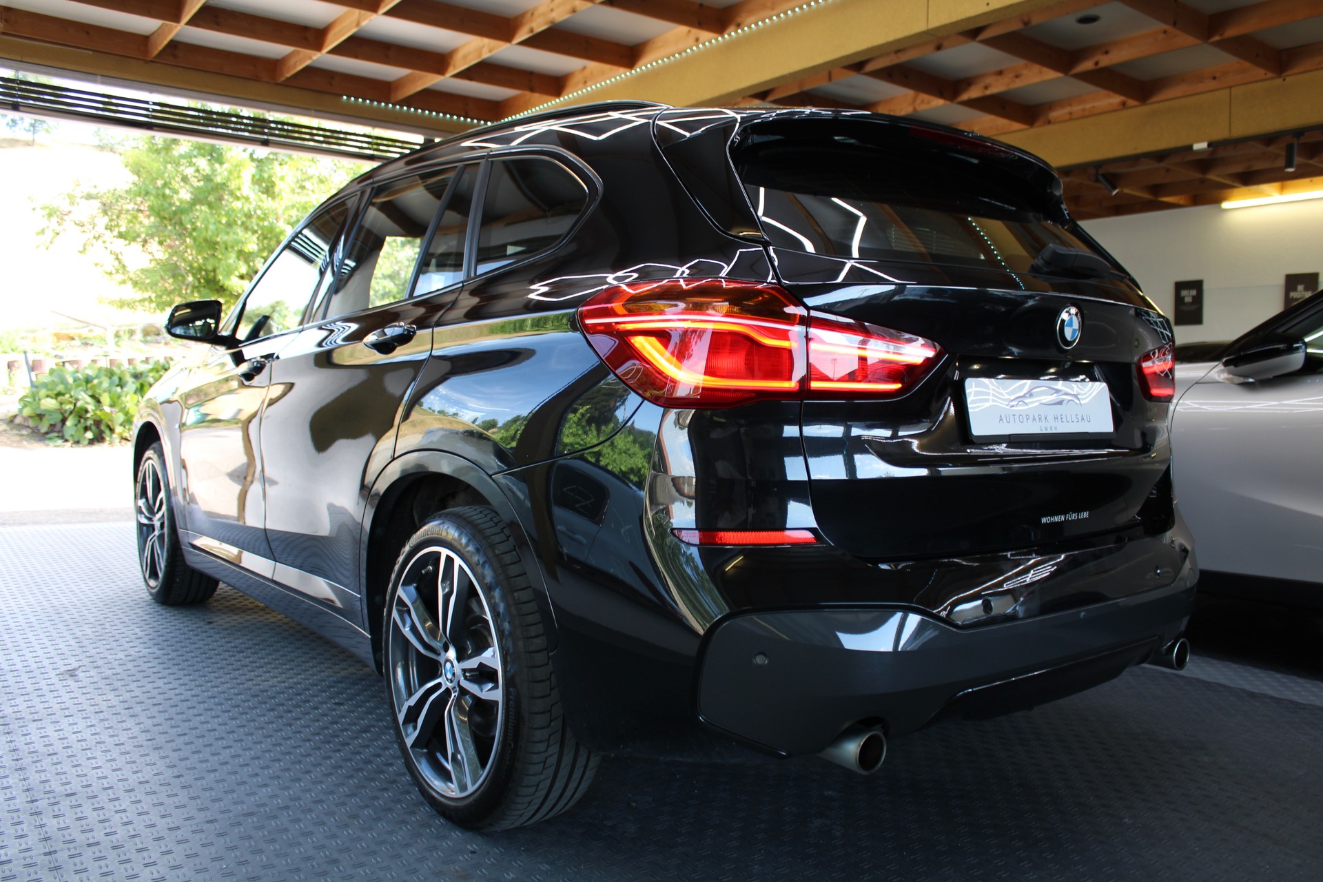 BMW X1 xDrive 25d M Sport Steptronic 24MT. Garantie & **CH**-image-5