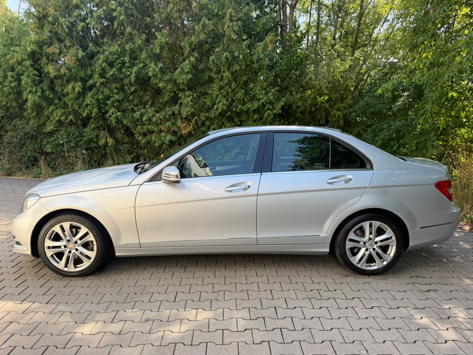 MERCEDES-BENZ C 220 CDI Avantgarde 7G-Tronic-showroom-element-1