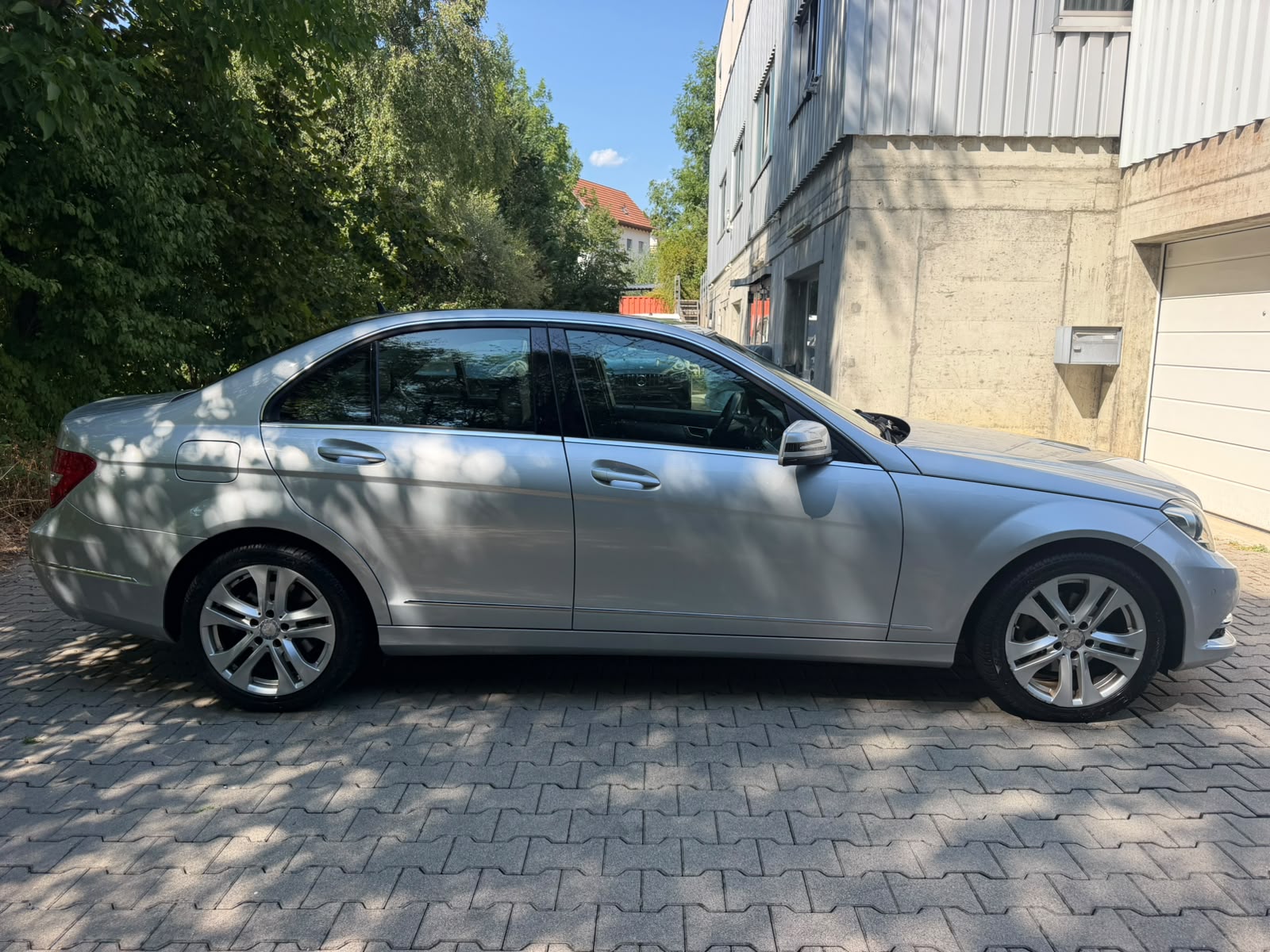 MERCEDES-BENZ C 220 CDI Avantgarde 7G-Tronic-image-5