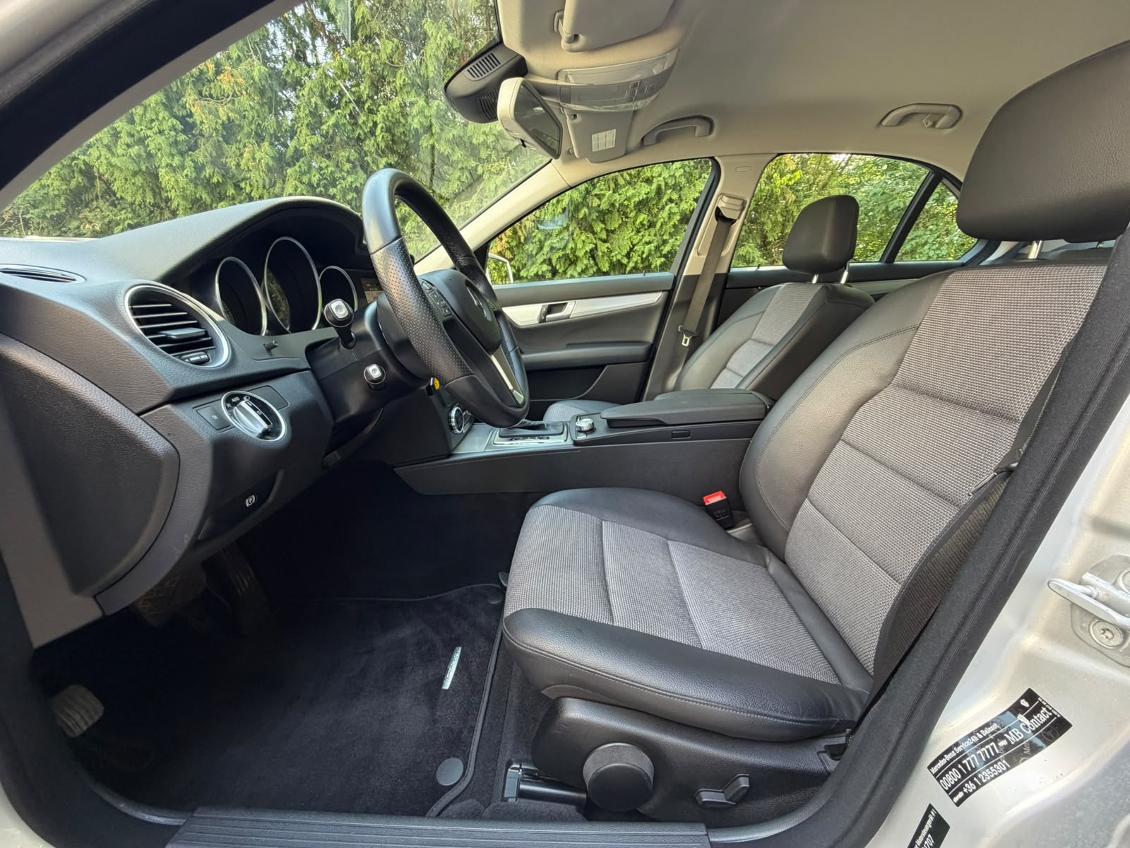 MERCEDES-BENZ C 220 CDI Avantgarde 7G-Tronic-image-8