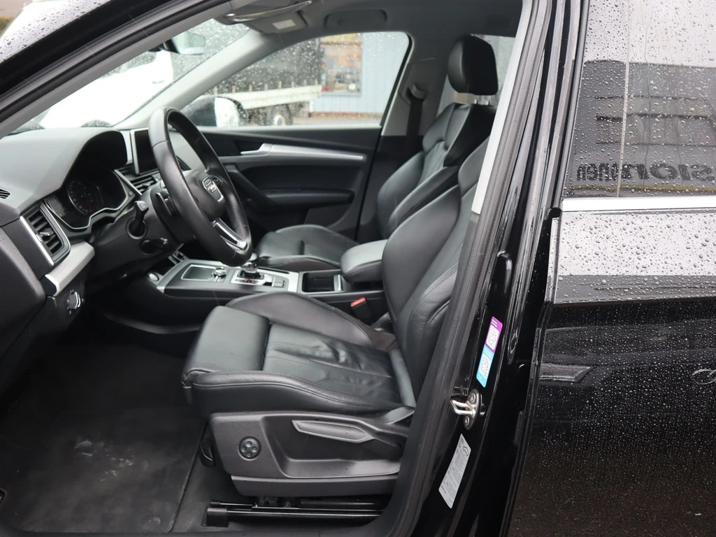 AUDI Q5 2.0 TDI design quattro S-tronic ** Voll-Leder Ausstattung Milano ** RF-Kamera ** Front Kamera *-image-10