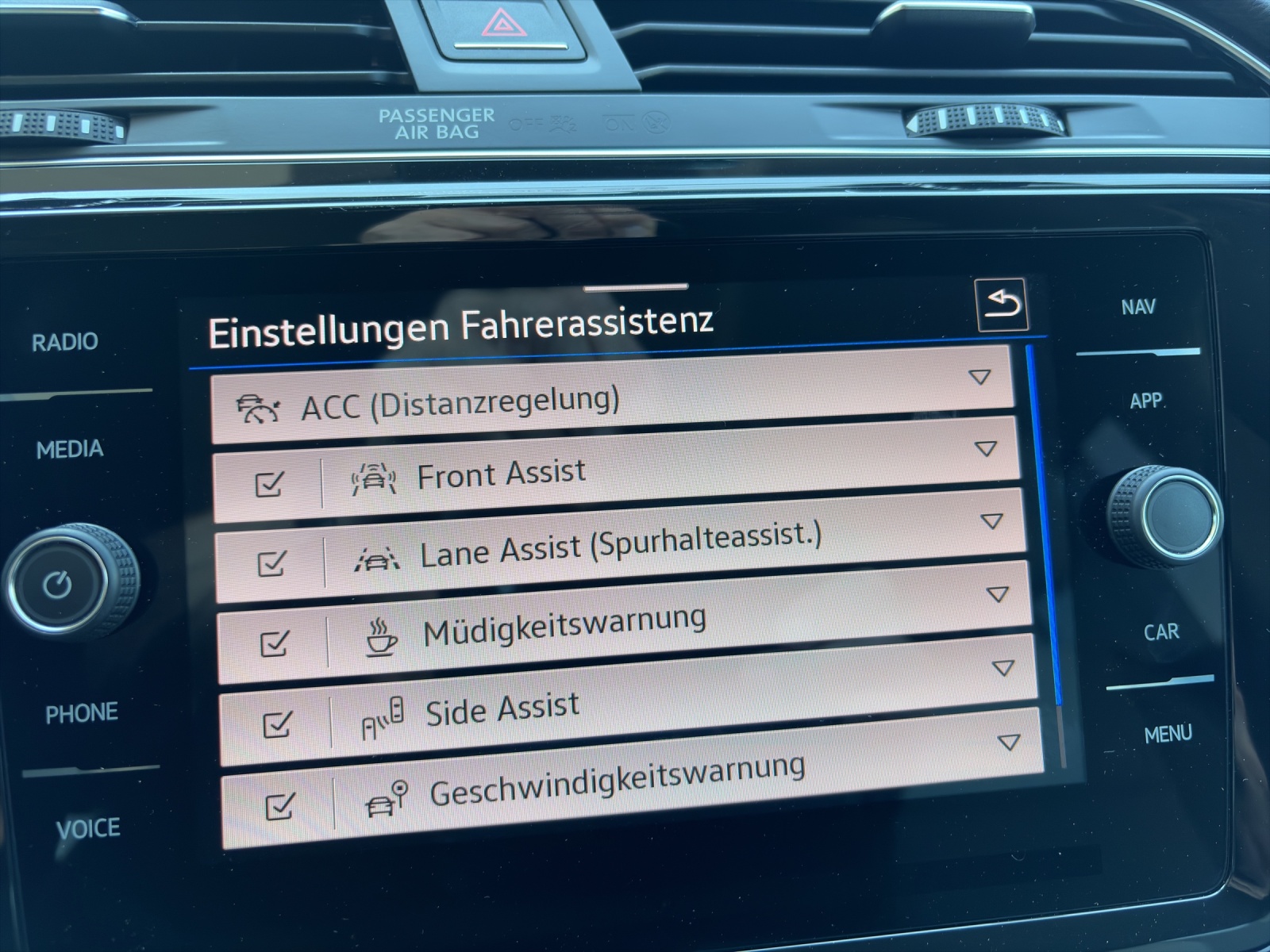VW Touran 1.5 TSI EVO Comfortline DSG-image-15