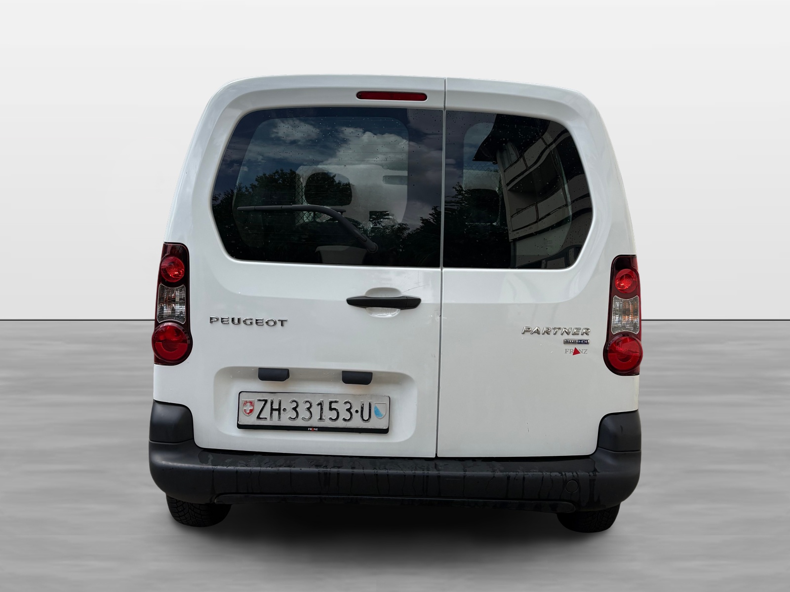 PEUGEOT Partner 1.6BlueHDI Allure-image-4