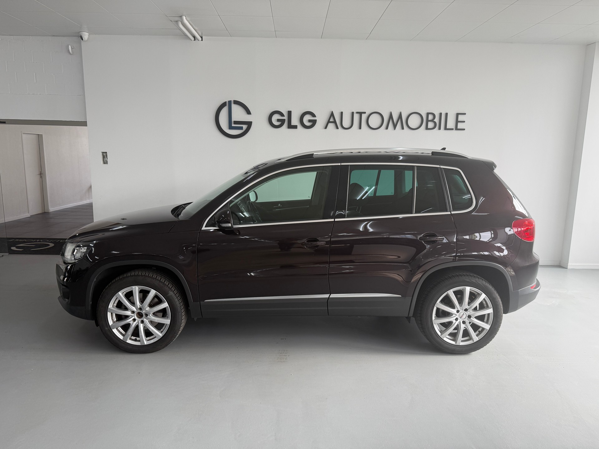 VW Tiguan 2.0 TDI BMT Design 4Motion DSG-image-1