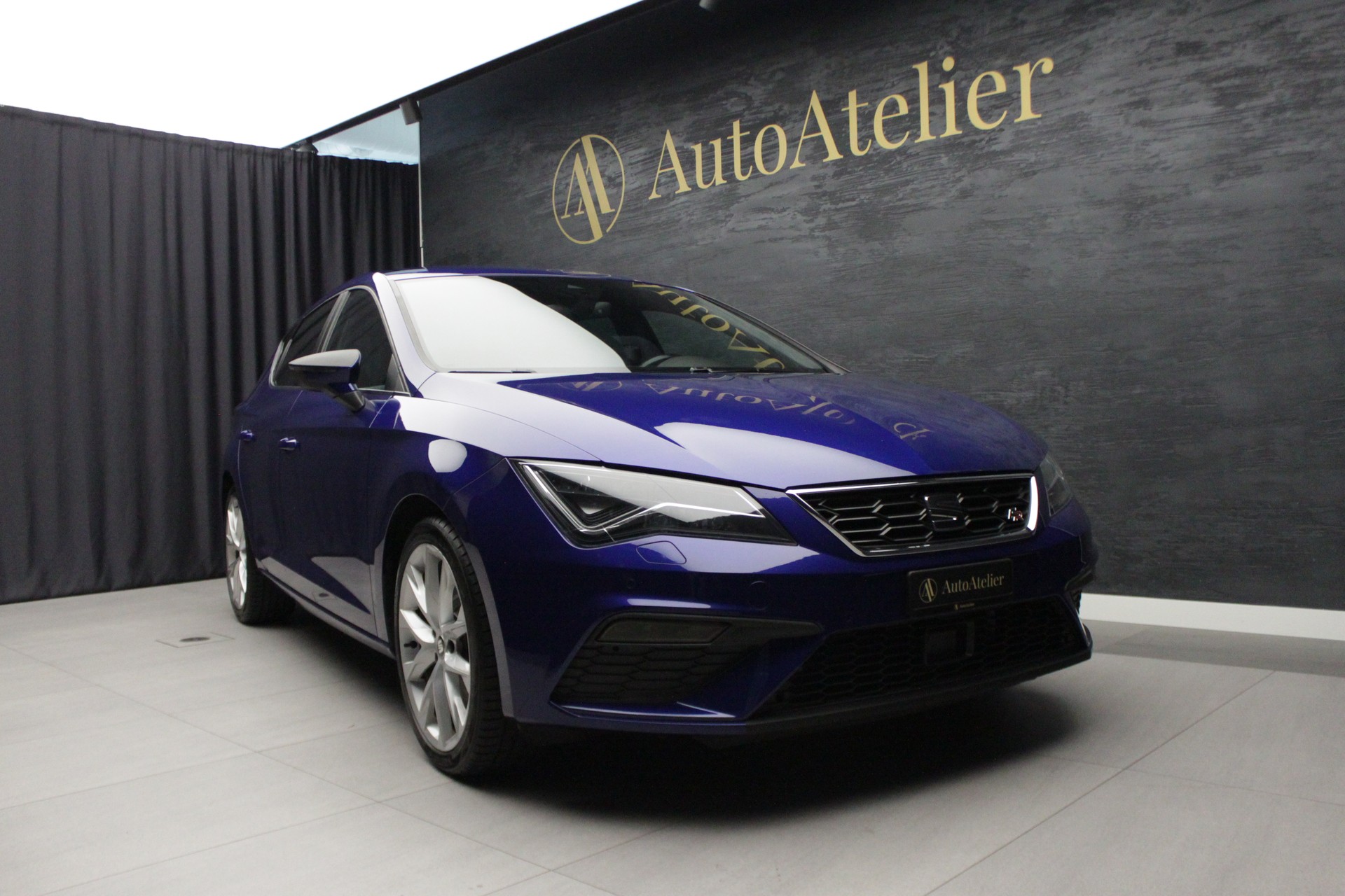 SEAT Leon 1.8 TSI FR DSG-image-0