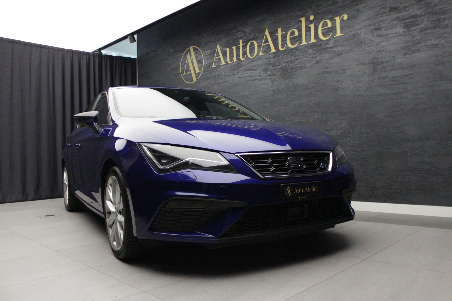 SEAT Leon 1.8 TSI FR DSG-image-1