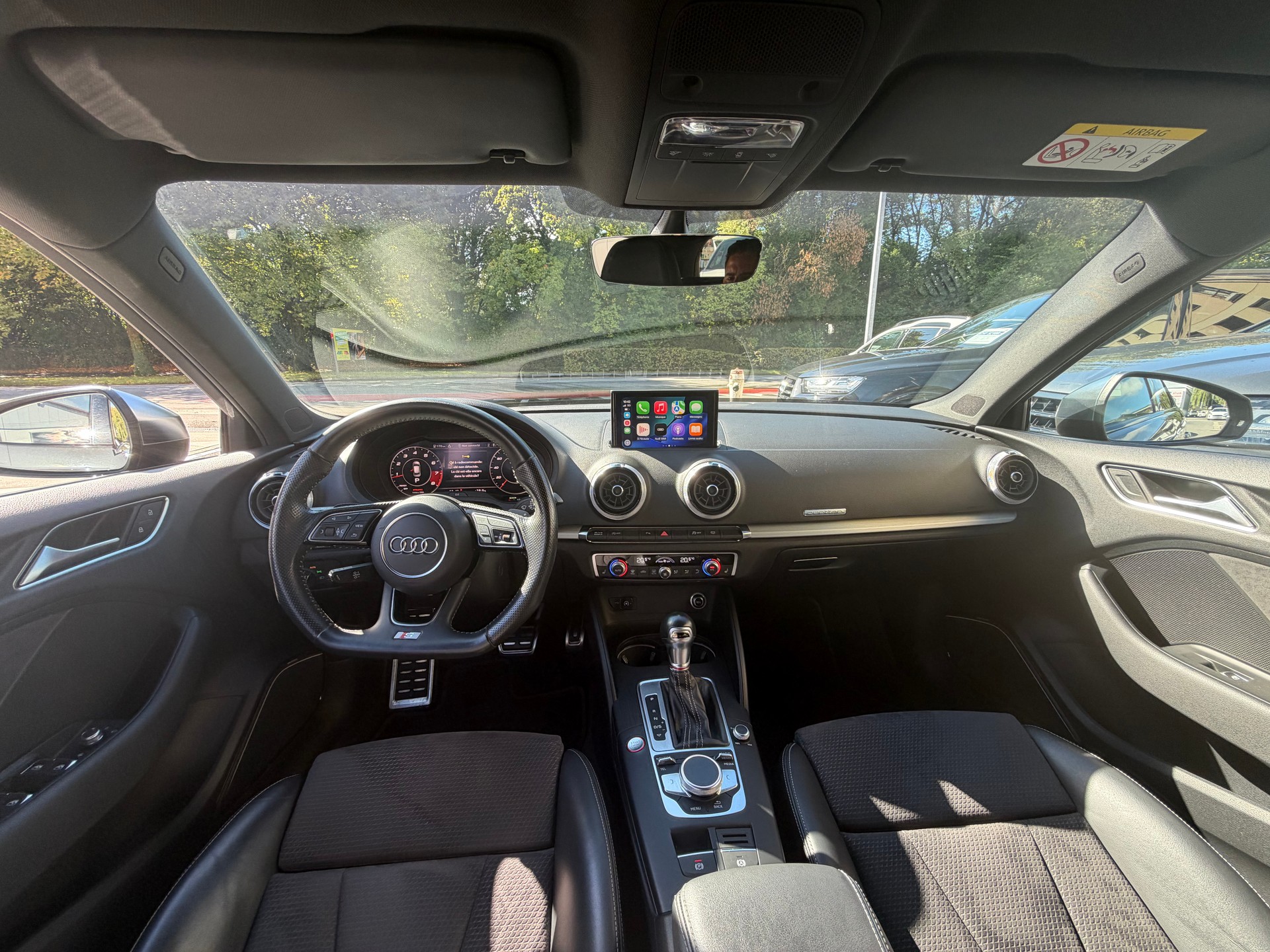 AUDI S3 Sportback 2.0 TFSI quattro S-tronic-image-16