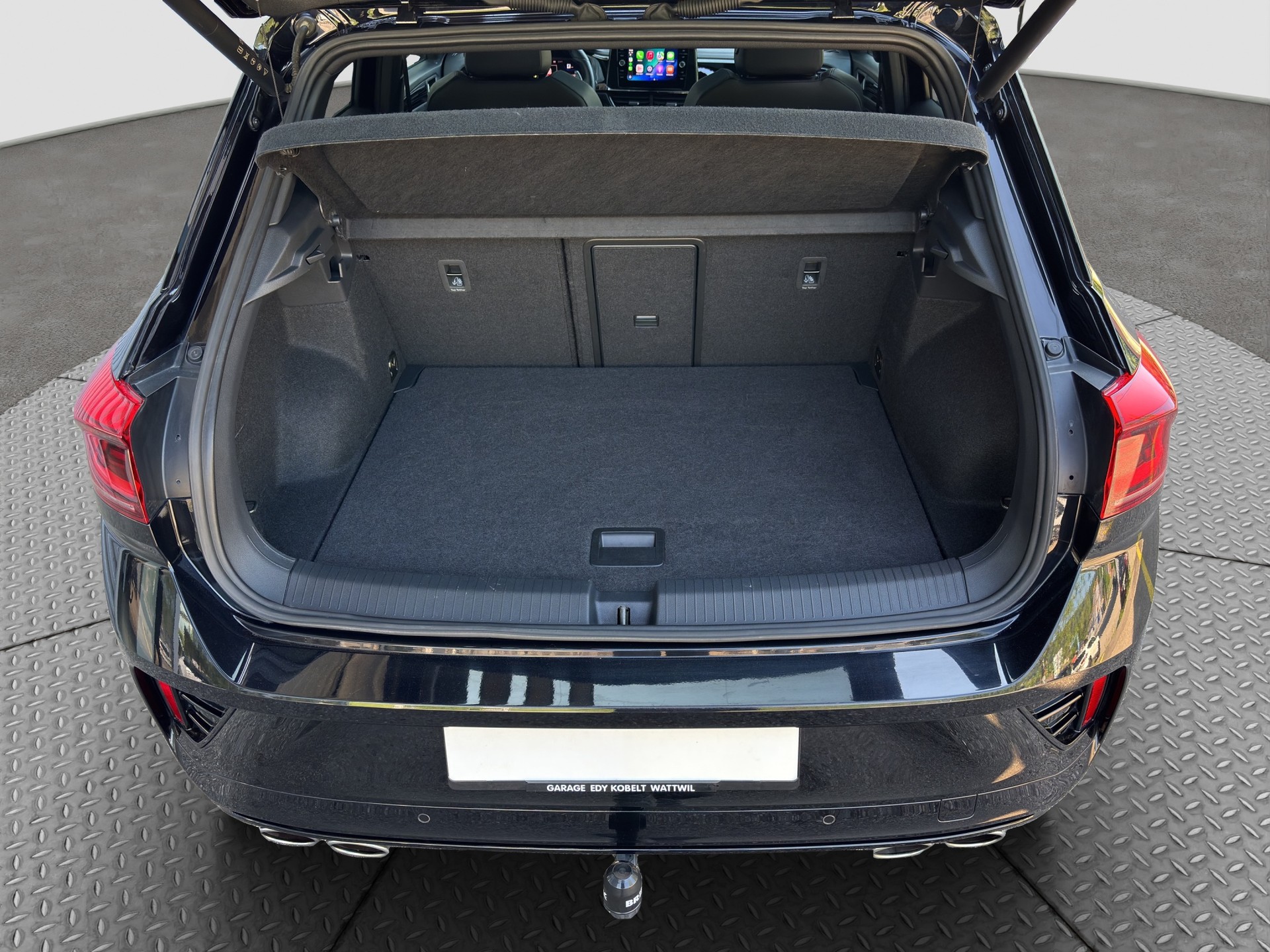 VW T-Roc 2.0 TSI R DSG 4Motion-image-18