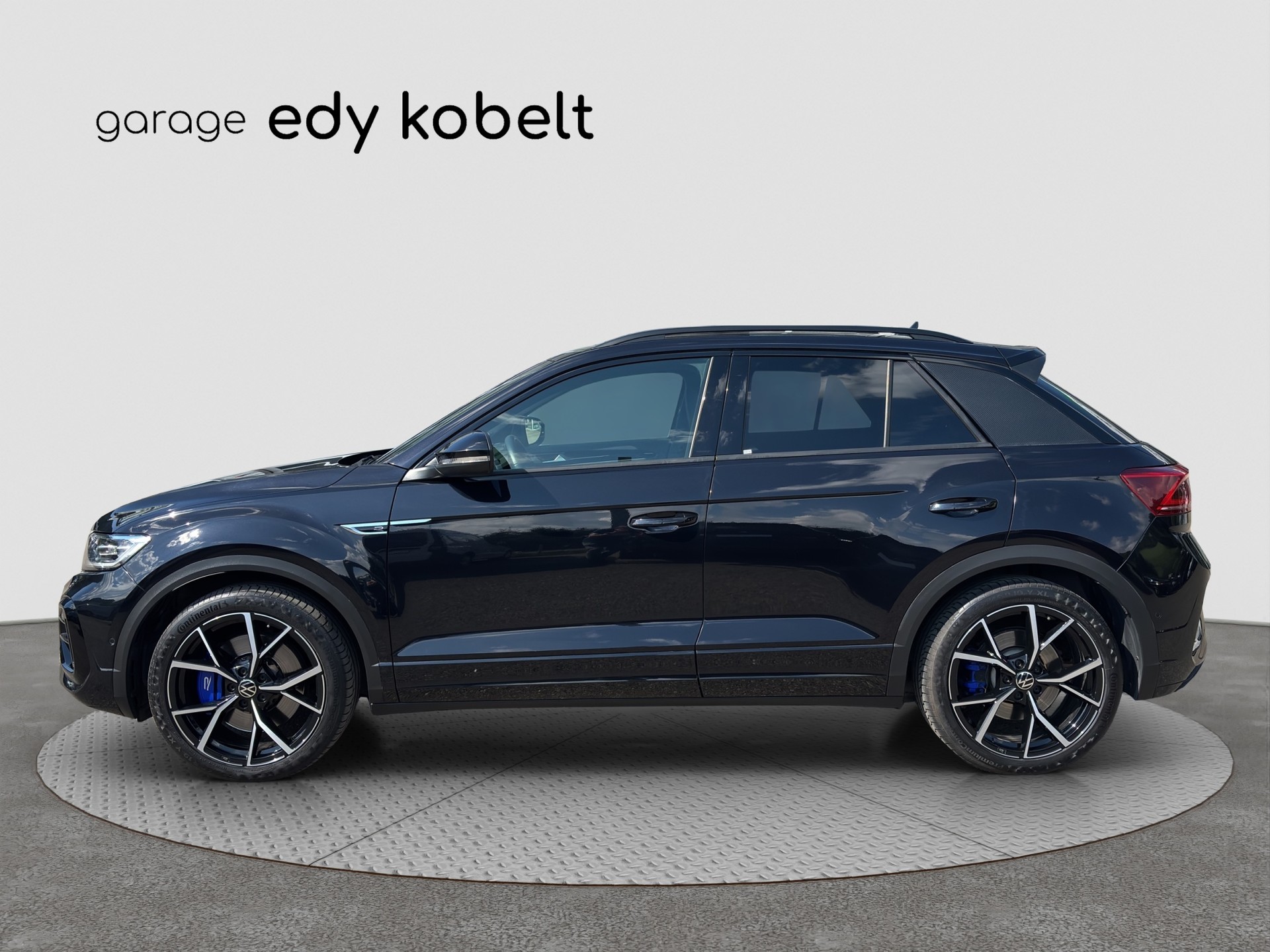 VW T-Roc 2.0 TSI R DSG 4Motion-image-1