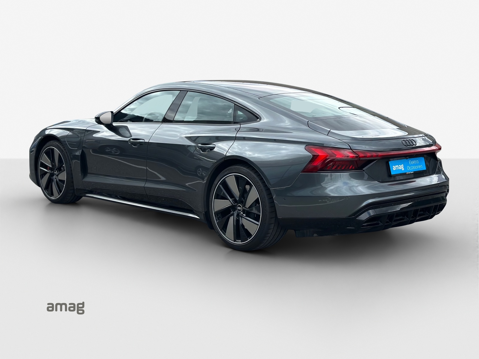AUDI RS e-tron GT quattro-image-2