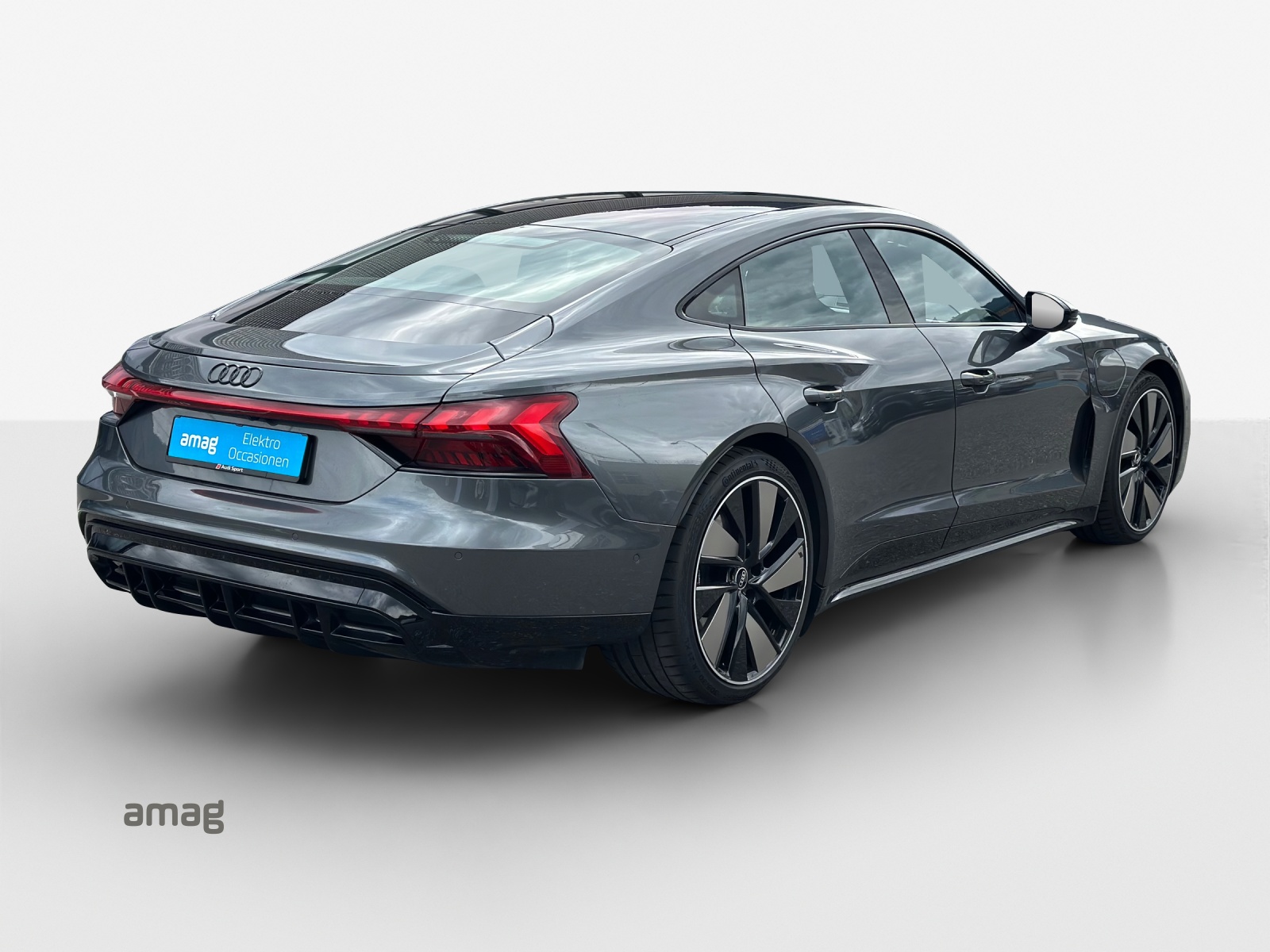 AUDI RS e-tron GT quattro-image-4