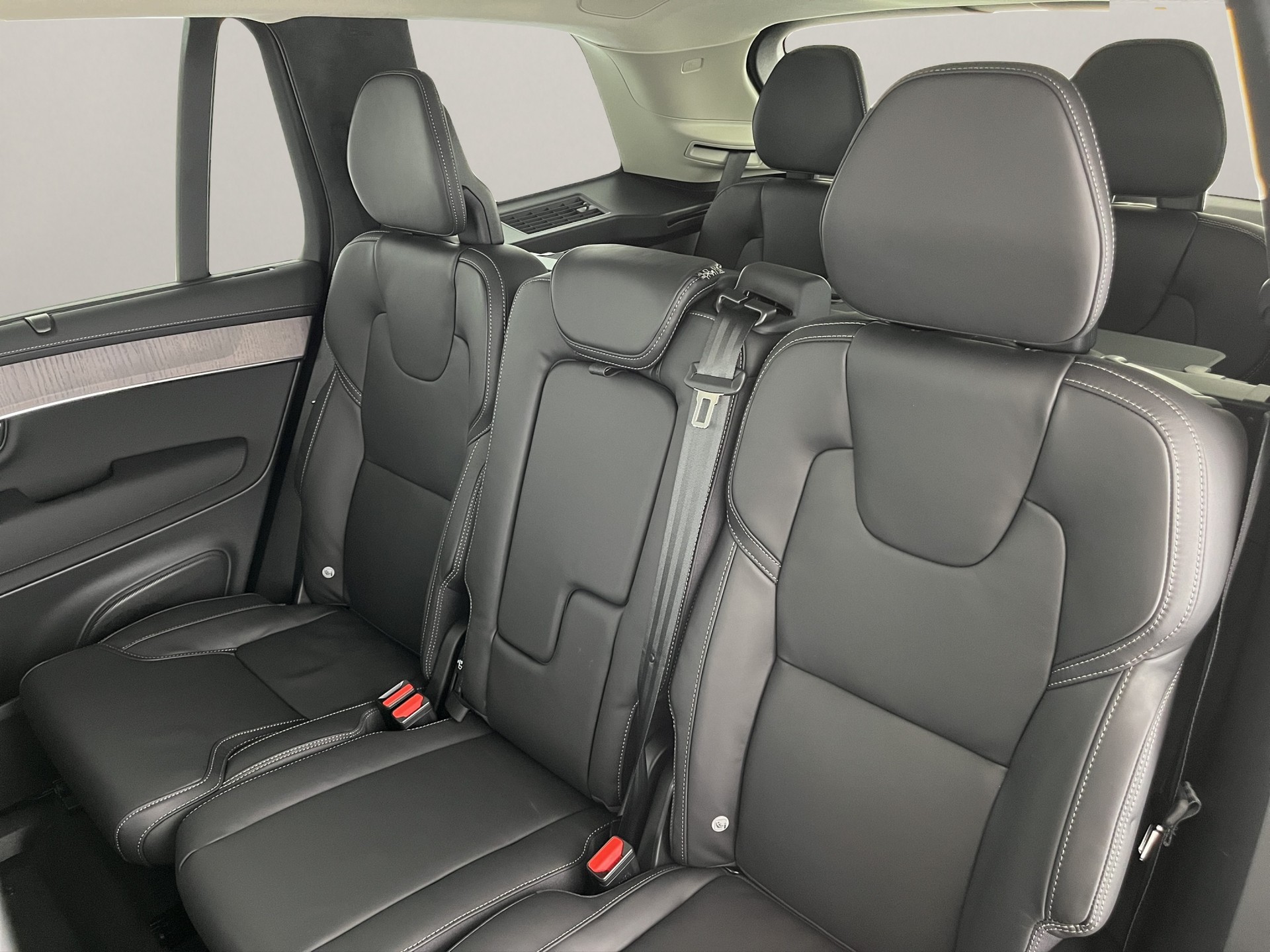 VOLVO XC90 2.0 T8 TE Ultra Dark eAWD-image-16